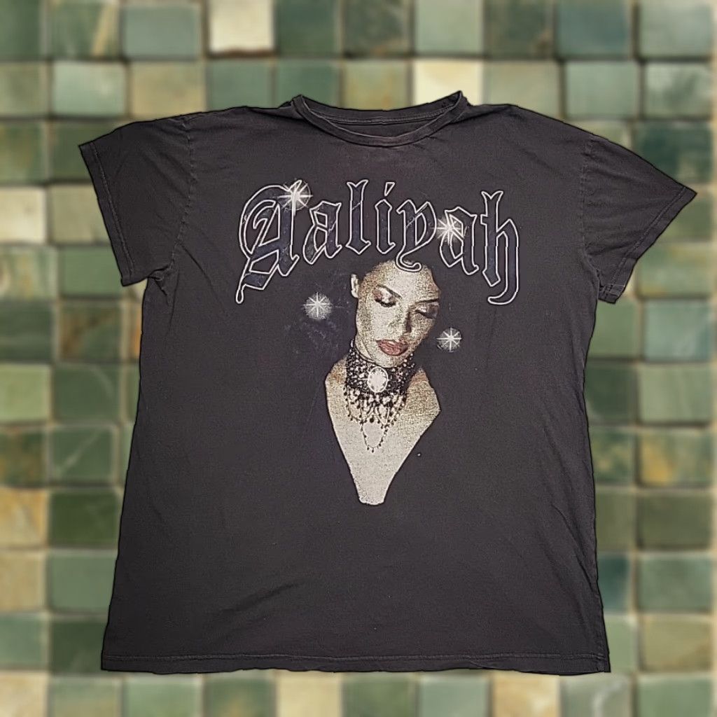 Vintage VINTAGE Aaliyah Tee Men XL Black Graphic Print 90s Y2K Streetwear Band Rock Pop Size US XL / EU 56 / 4 - 1 Thumbnail