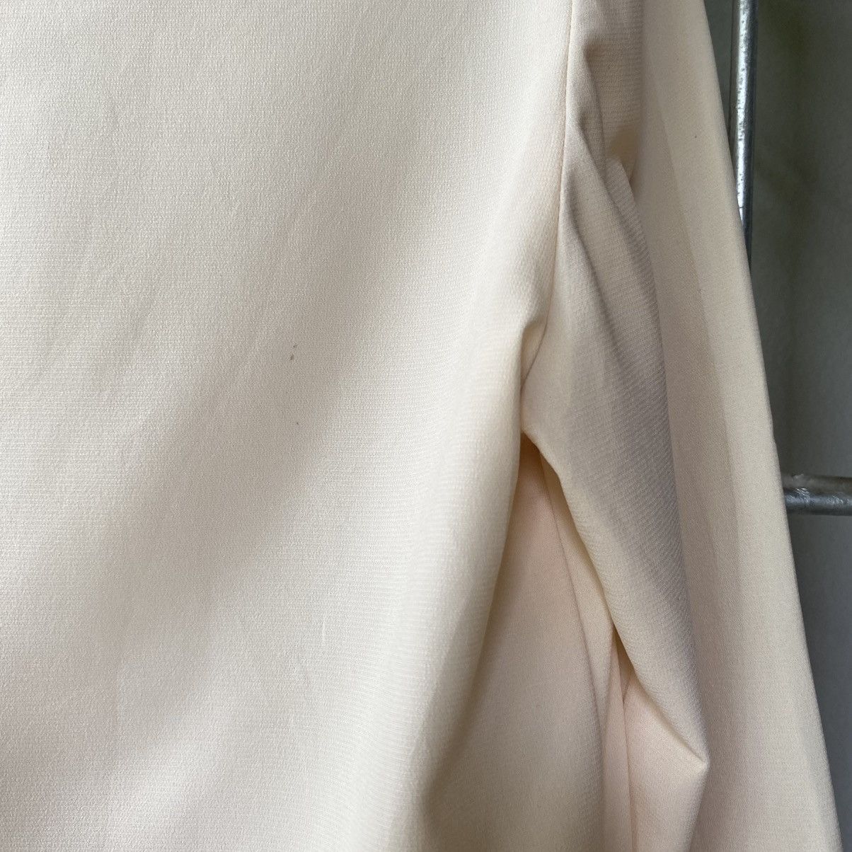 Givenchy Givenchy Soft Yellow Luxe Blouse Size XS / US 0-2 / IT 36-38 - 11 Thumbnail