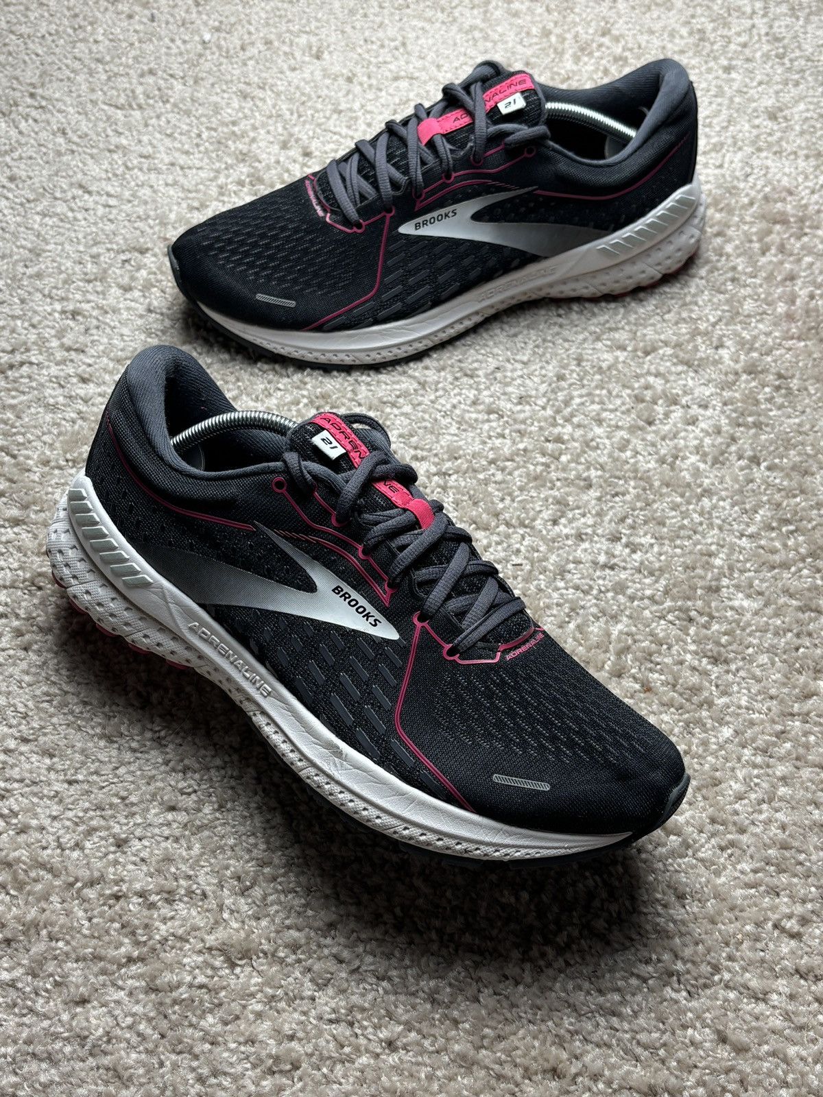 Brooks Brooks Adrenaline GTS 21 running shoes sport gym outdoor Size US 11 / EU 44 - 1 Thumbnail