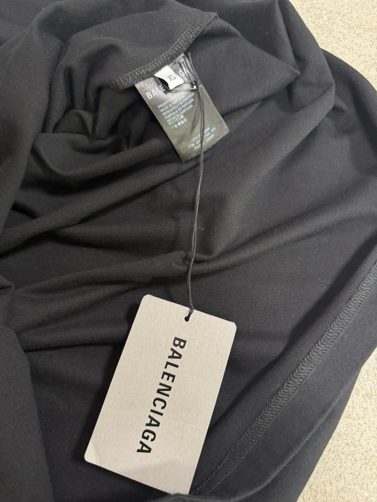 Balenciaga Balenciaga Black Tee Size US XL / EU 56 / 4 - 5 Thumbnail