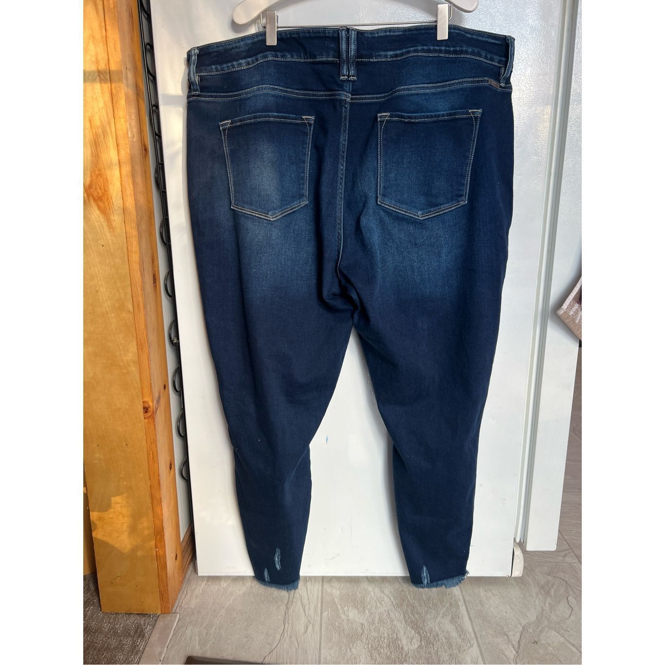 Other Kancan Distressed Skinny Jeans Woman’s 24 Plus Size Size 42" / US 20 - 6 Thumbnail