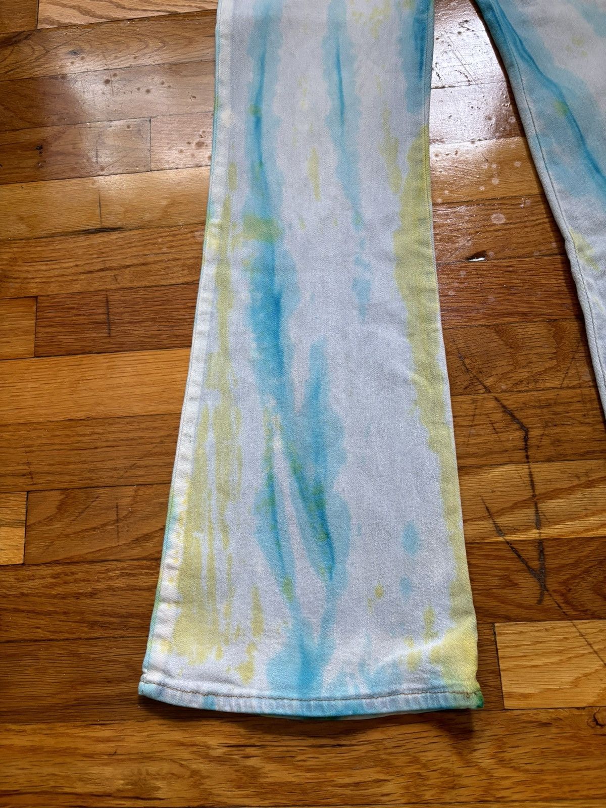 Vintage Vintage Y2K tie dye flare jeans Size 30" / US 8 / IT 44 - 5 Thumbnail