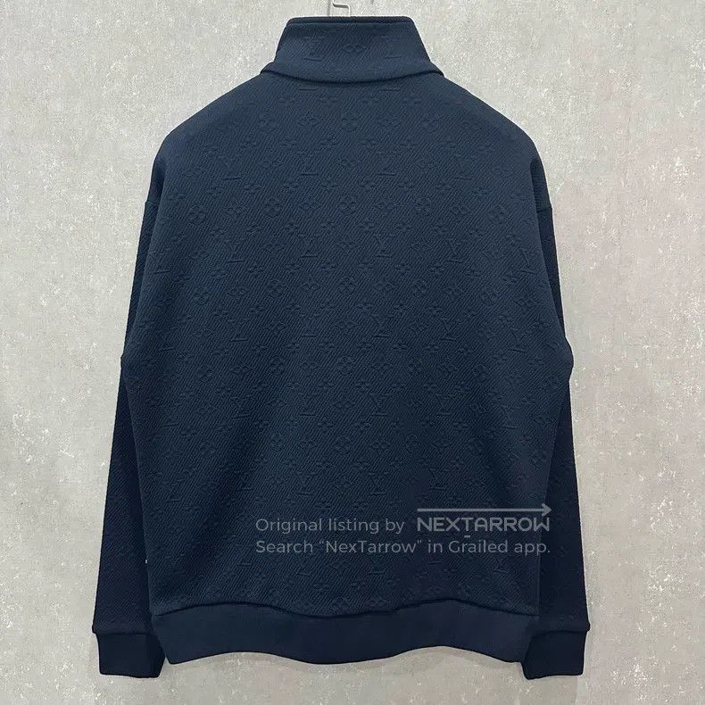 Louis Vuitton Louis Vuitton Embossed Dark Print Full Logo Jacket Size US S / EU 44-46 / 1 - 3 Thumbnail