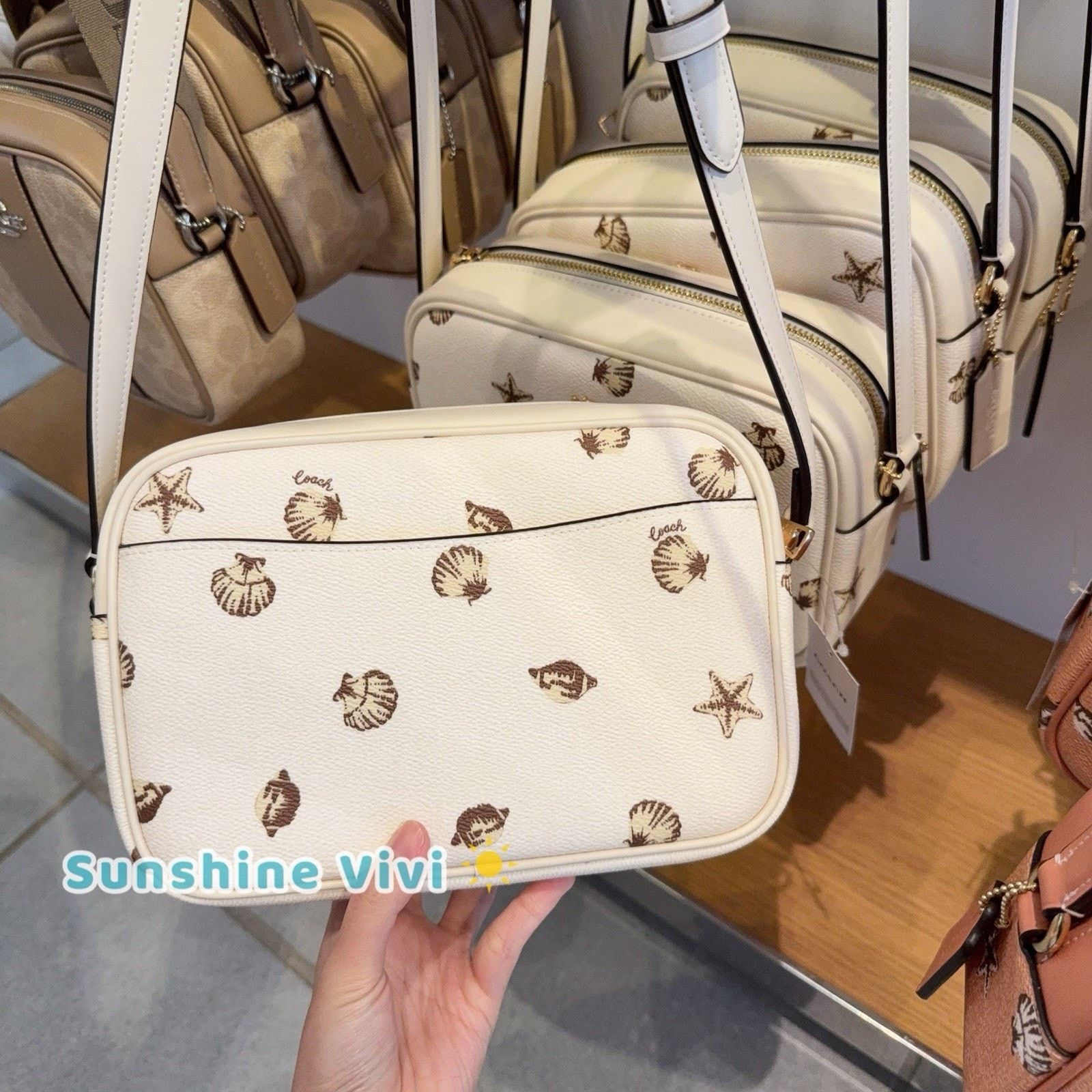 Coach NWT COACH Jamie Camera Bag Shell Print CBM17, Chalk/Multi Size ONE SIZE - 3 Thumbnail