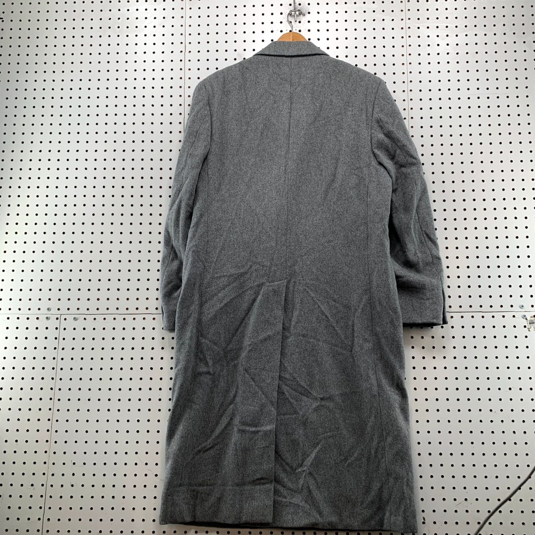 Pierre Cardin VINTAGE Pierre Cardin Wool Overcoat Mens 42 Gray Double Breasted Union USA Coat Size US XS / EU 42 / 0 - 2 Thumbnail