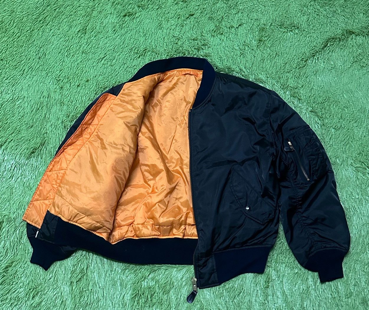 Japanese Brand type ma-1 bomber jacket Size US L / EU 52-54 / 3 - 8 Thumbnail