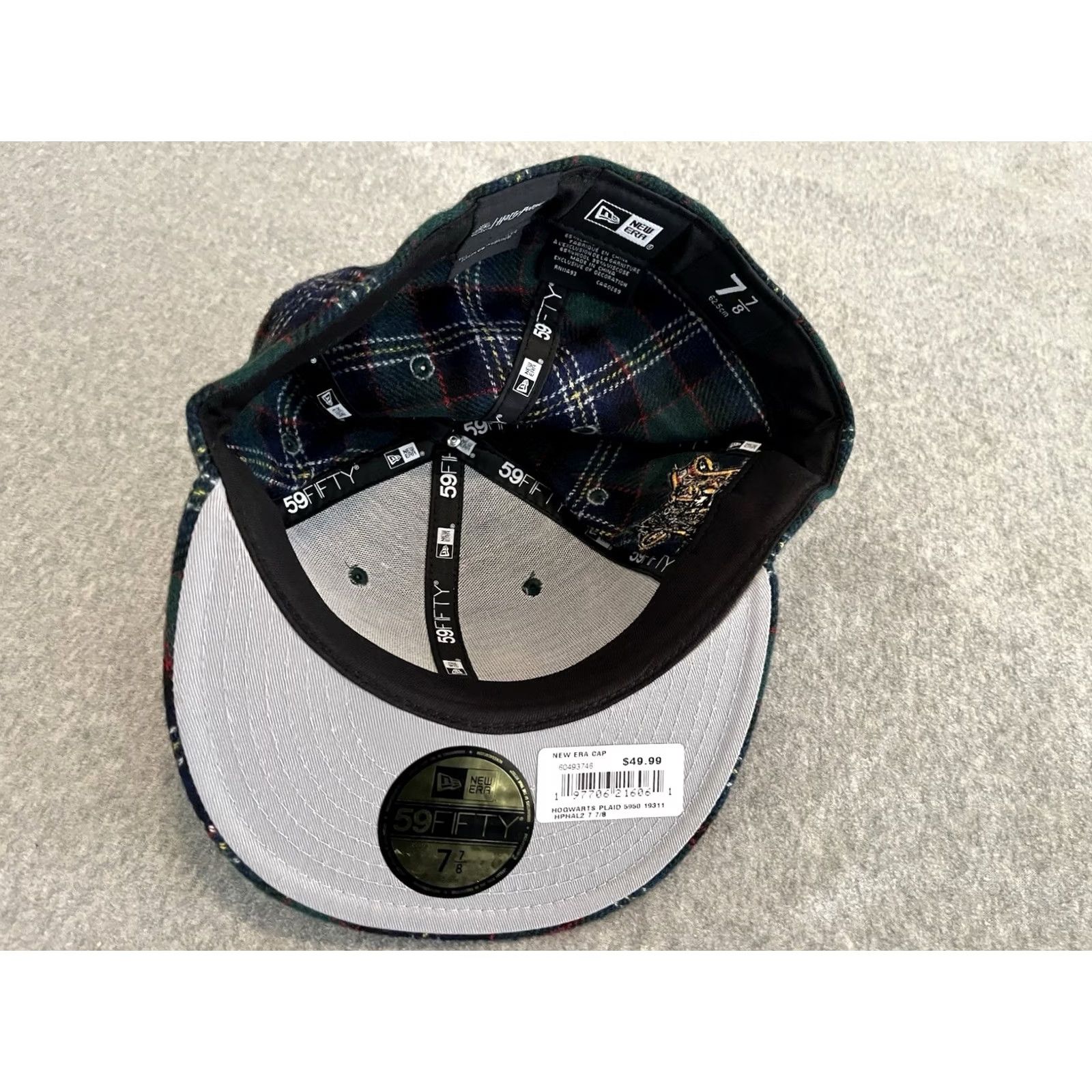 New Era New Era 59Fifty Hogwarts Plaid Fitted Cap Hat Wool Blend Size 7 7/8 Mens Baseball Cap Multicolor Harry Potter Size ONE SIZE - 4 Thumbnail