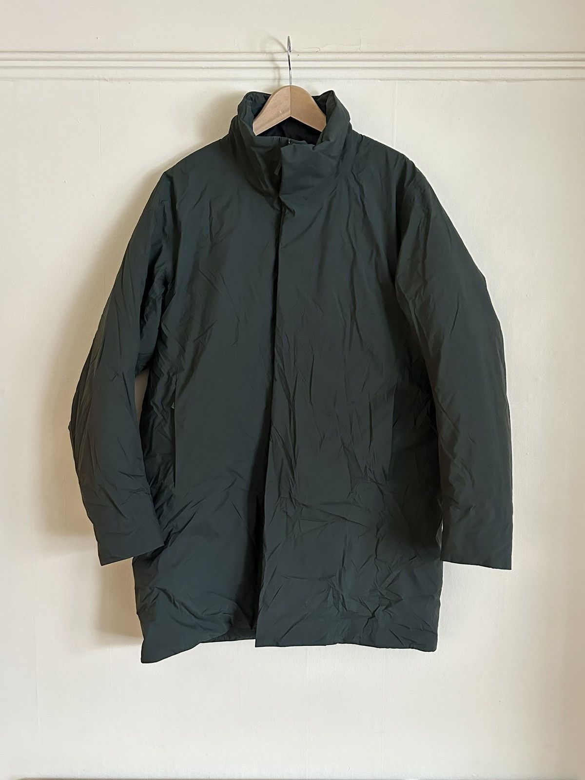 Arc'Teryx Veilance Sinter IS Coat size S | Grailed