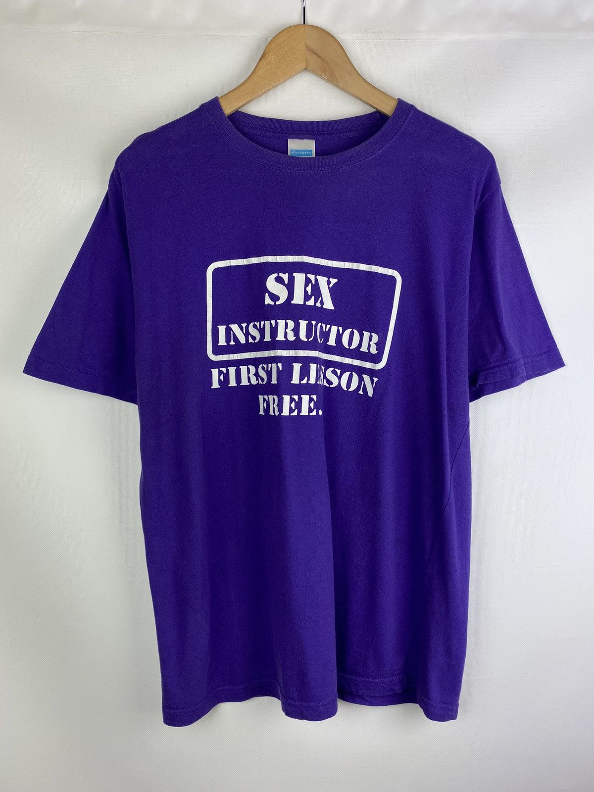 Vintage Sex Instructor First Lesson Free vintage men’s humor t shirt Size US L / EU 52-54 / 3 - 1 Thumbnail