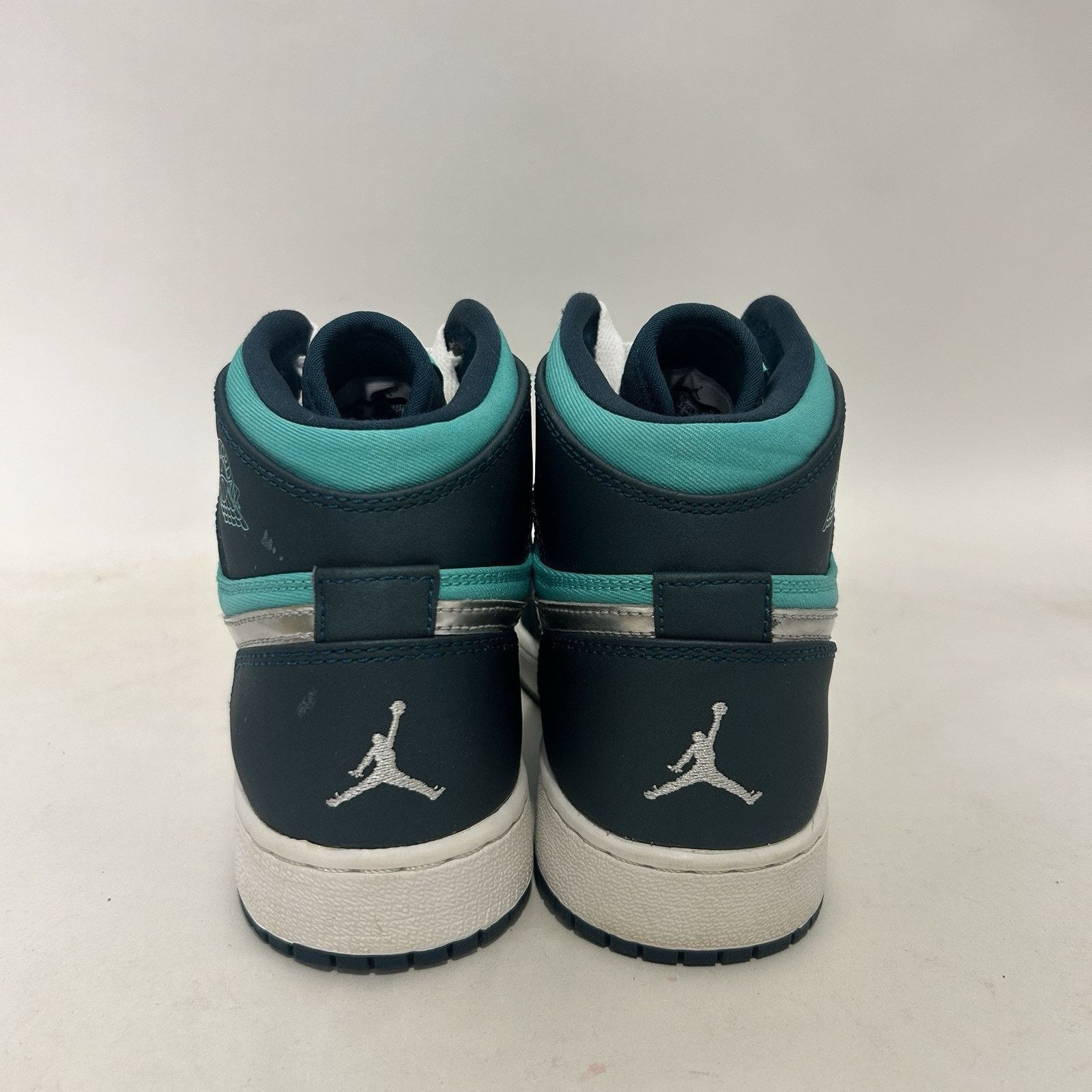 Nike Nike Air Jordan 1 Retro High GG “Hyper Jade” Size US 7.5 / IT 37.5 - 7 Thumbnail