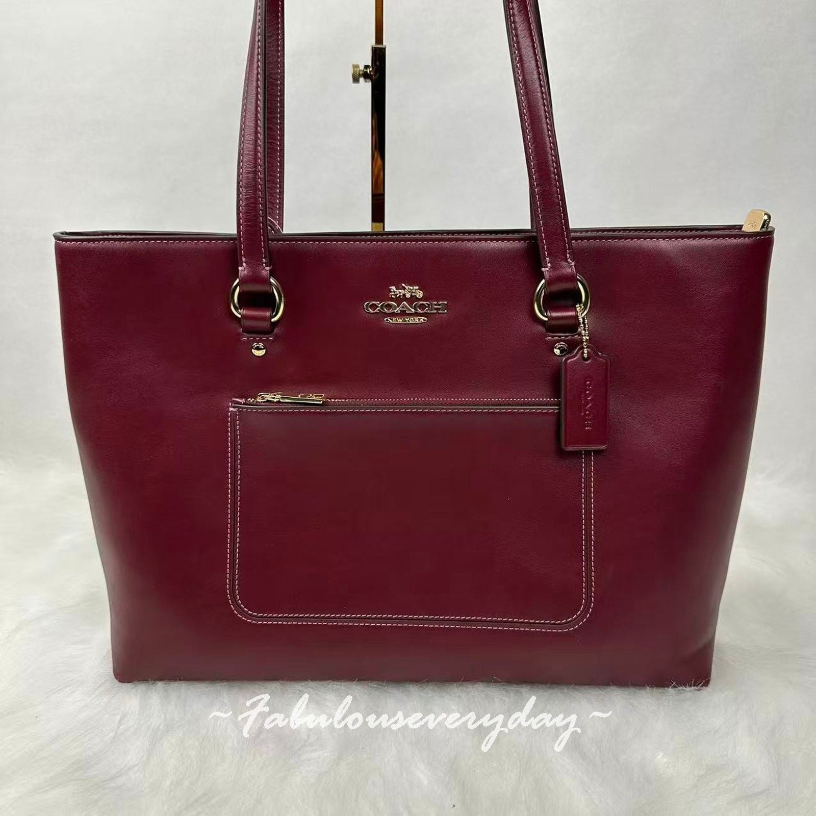 Coach Coach Station Tote Bag In Leather/Gold/Maroon CCF01 NWT Size ONE SIZE - 2 Thumbnail