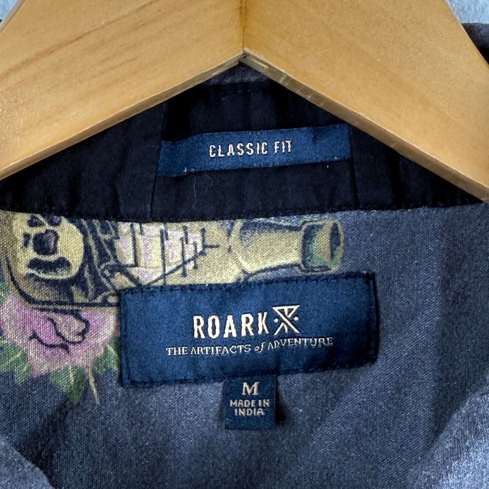 Roark Roark Shirt Mens M Short Sleeve Button Up Outdoors Floral Classic Fit Beach Outdoor Pattern Multicolor Button-Down Collar Mens Size US M / EU 48-50 / 2 - 5 Thumbnail