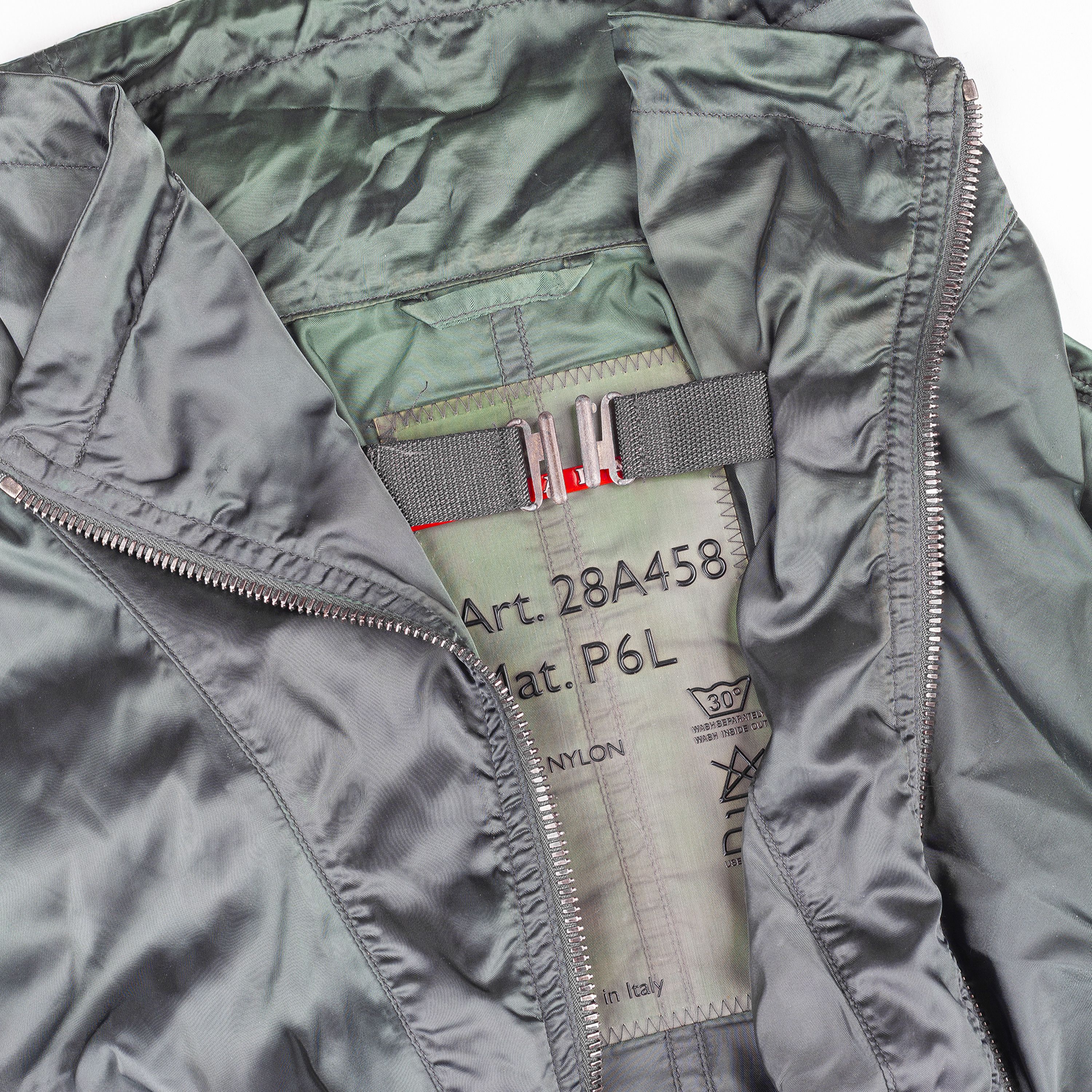 Prada Prada Sport Vintage Windbreaker Jacket with Lace-Up Sleeves Size M / US 6-8 / IT 42-44 - 10 Thumbnail