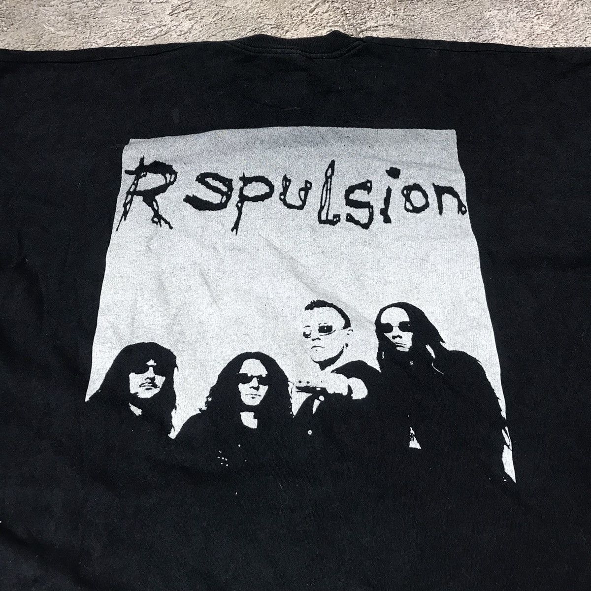 Vintage Vintage 90s Repulsion Graphic Tee Sun Faded Grunge Boxy XL Size US XL / EU 56 / 4 - 5 Thumbnail