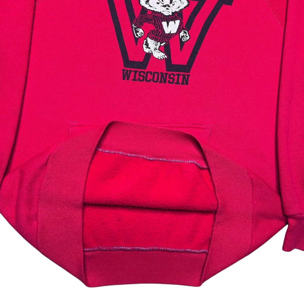 NCAA 1980s NCAA Wisconsin Badgers Artex Spell Out Mascot Hoodie Size US M / EU 48-50 / 2 - 9 Thumbnail
