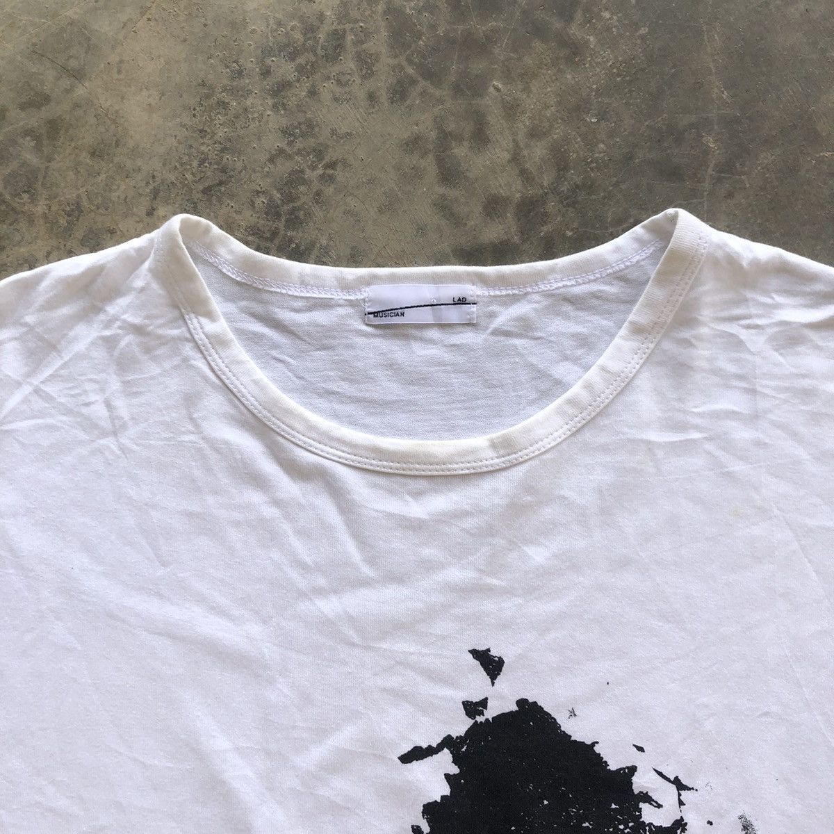 Lad Musician LAD MUSICIAN Smiley Face T-Shirt Size US XL / EU 56 / 4 - 4 Thumbnail