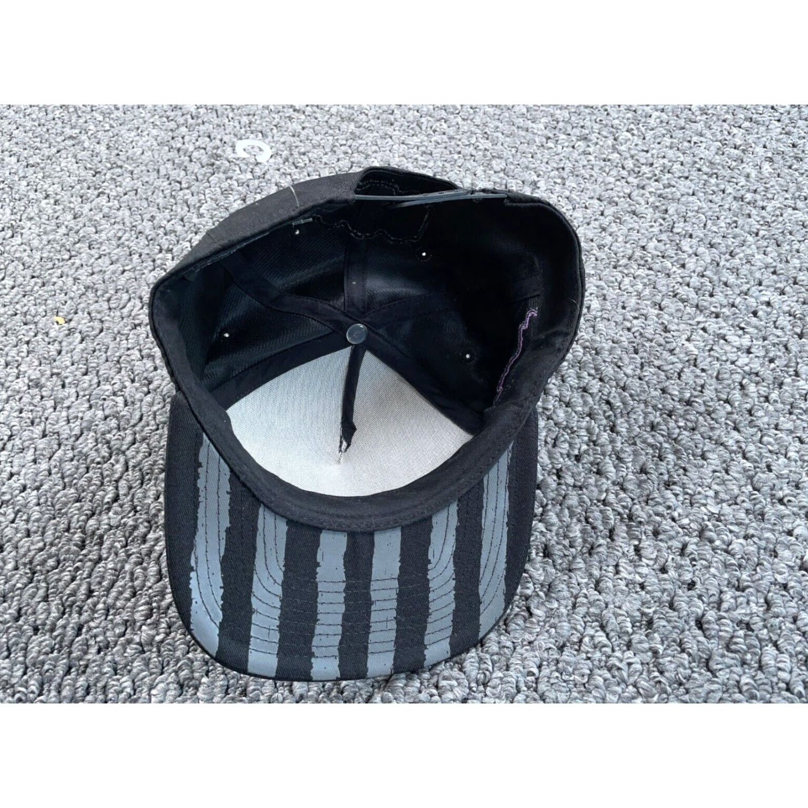 Vintage Universal Studios Beetlejuice Halloween Horror Nights Snapback Hat One Size Black Polyester Vintage Yes Size ONE SIZE - 7 Thumbnail