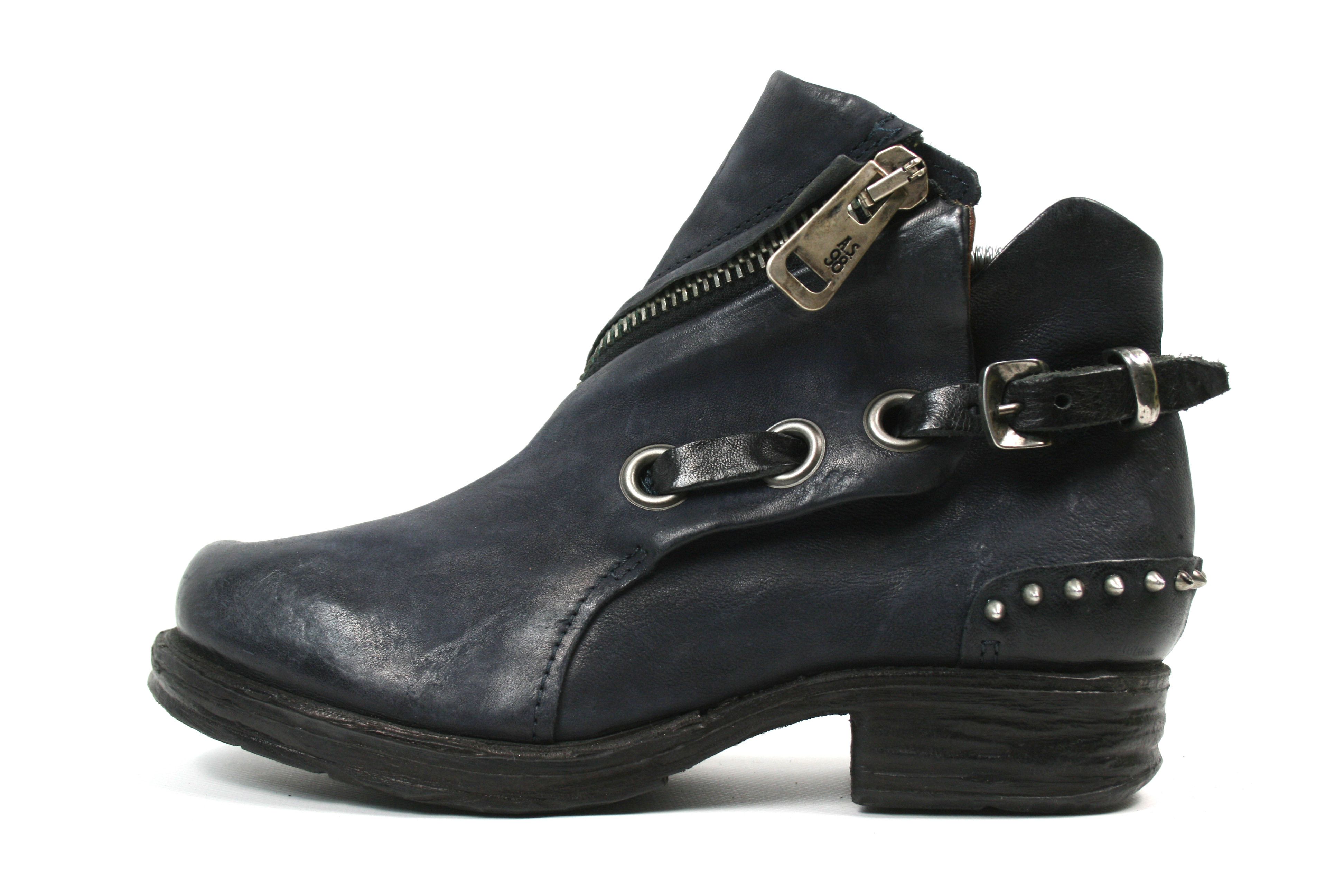 Zipped Front Grunge Biker Studded Boots