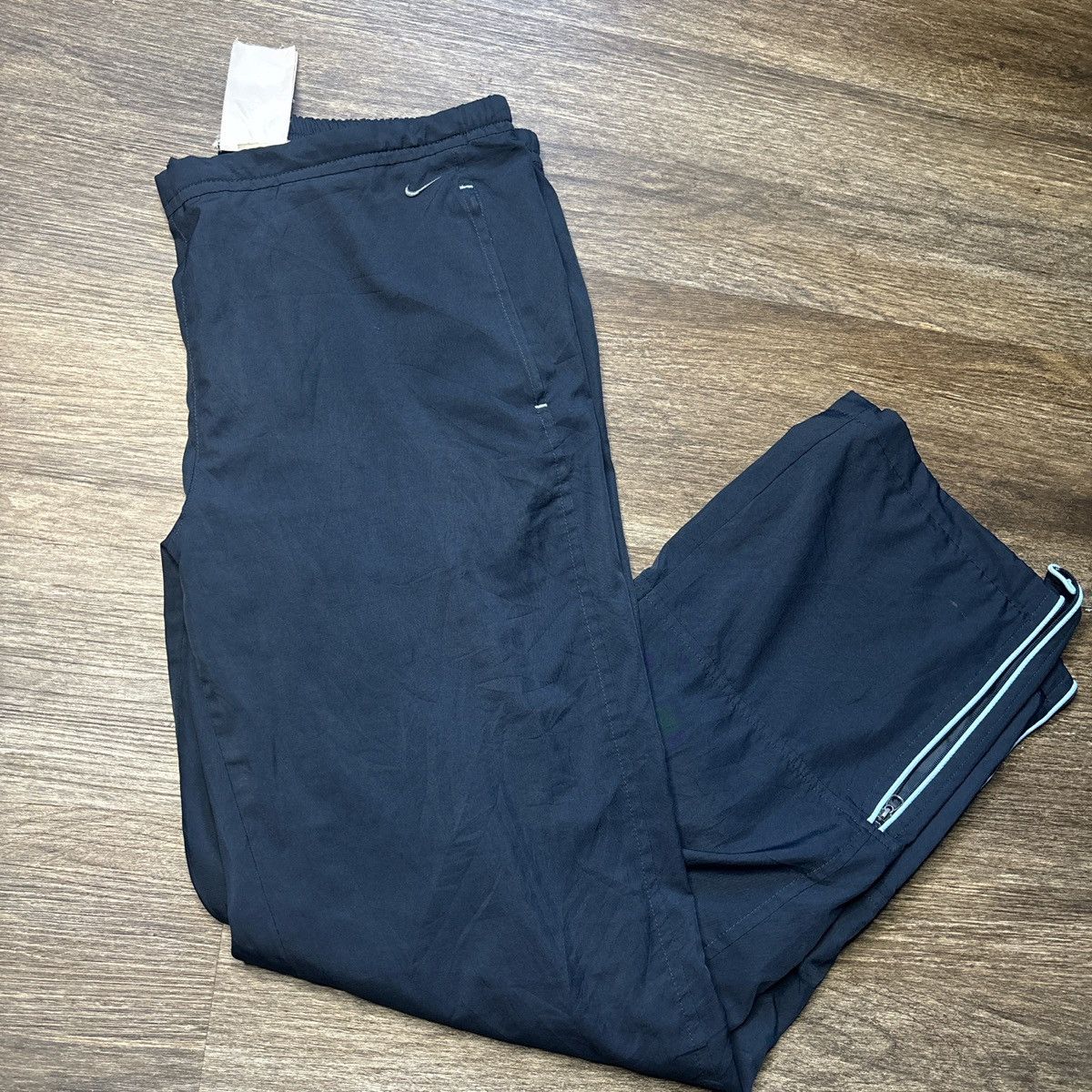 Nike Nike navy blue track pants medium Size US 32 / EU 48 - 1 Thumbnail
