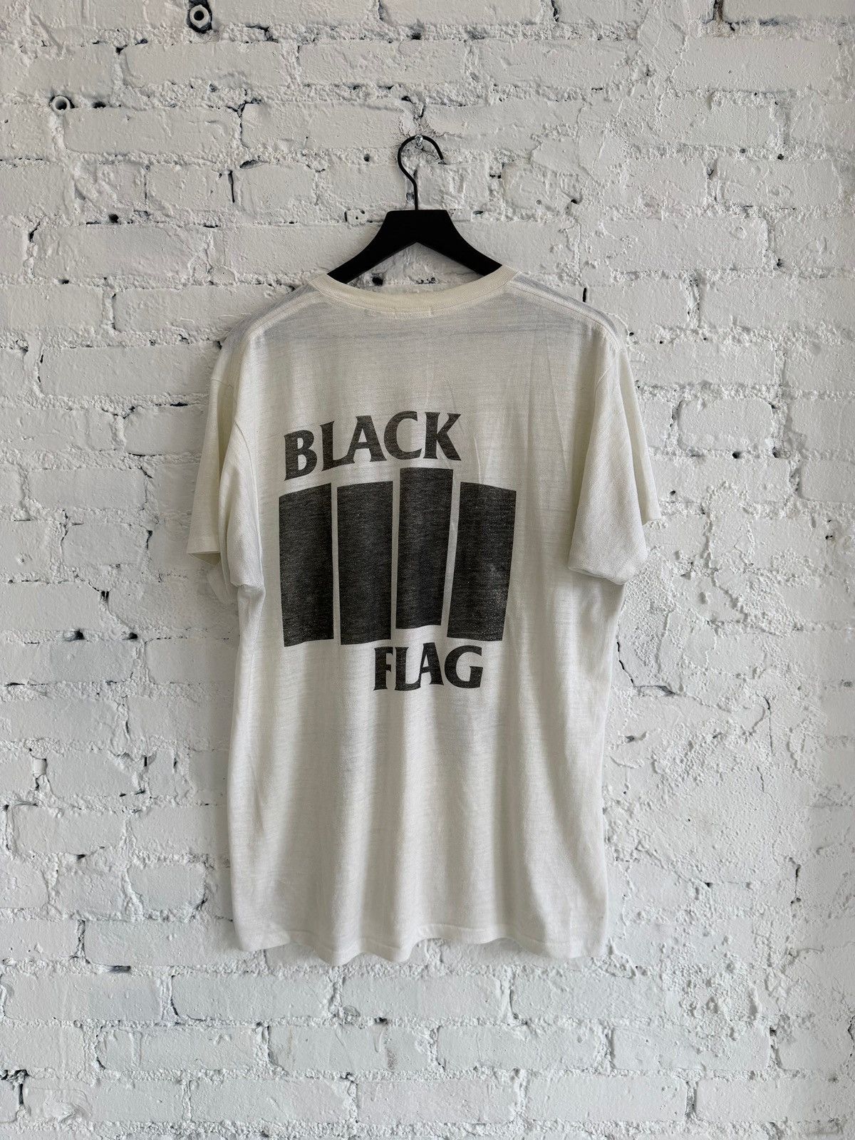 Vintage 1980s BLACK FLAG ‘EVERYTHING WENT BLACK’ TEE Size US XL / EU 56 / 4 - 3 Thumbnail