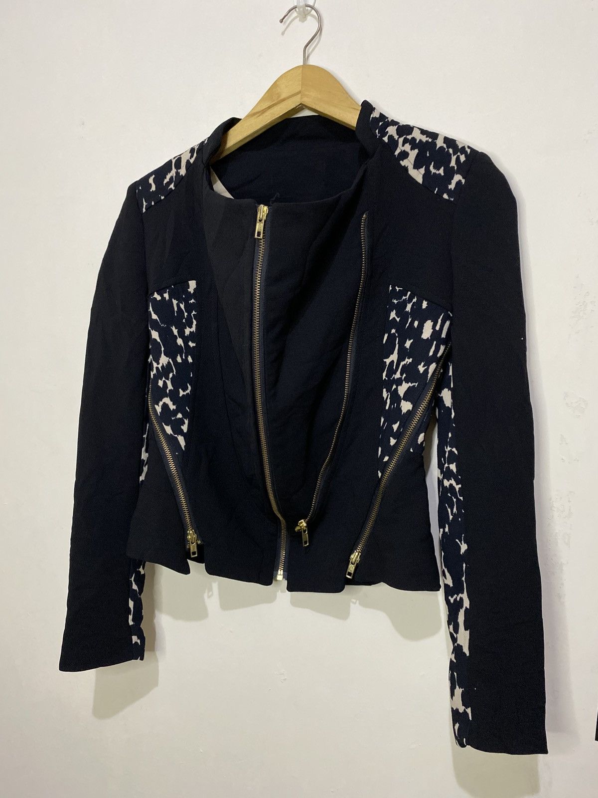 If Six Was Nine × Japanese Brand × Le Grande Bleu (L.G.B.) Vintage Japanese Brand Cheetah Pattern Jacket Unbrand Size S / US 4 / IT 40 - 4 Thumbnail