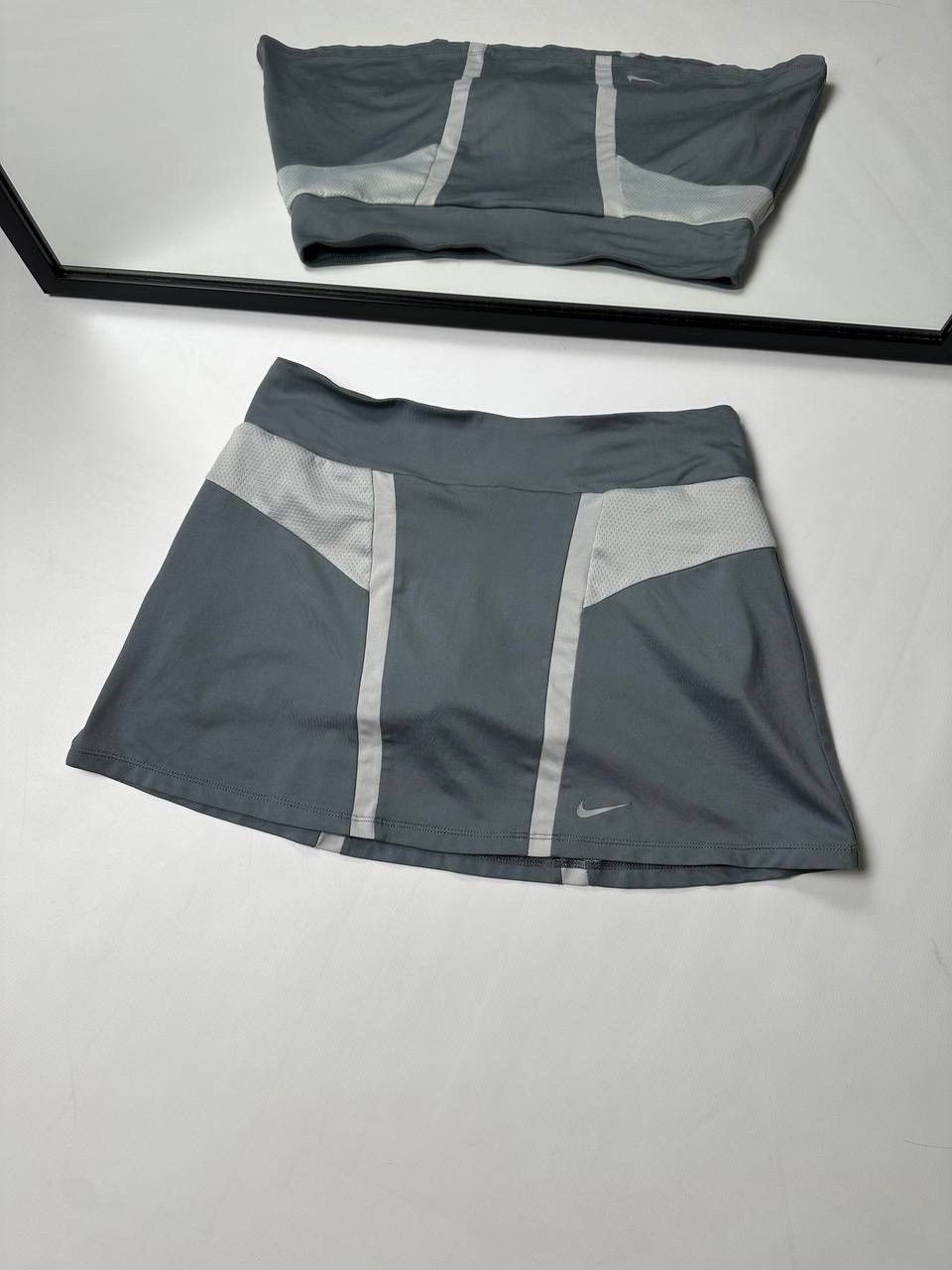 Nike 90s Vntg Nike Tennis Mini Shirt Size 13-15 Yers (Fit S-M) Size 28" / US 6 / IT 42 - 1 Thumbnail