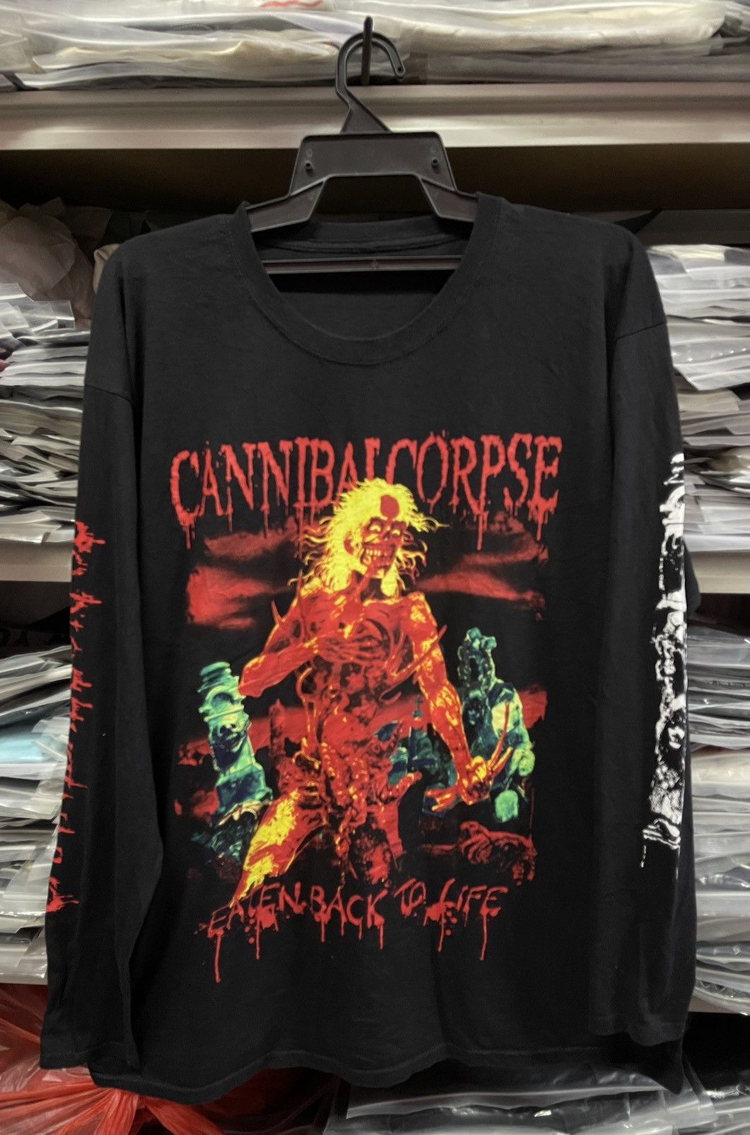Band Tees Metal Band Cannibal Corpse " Eaten Back To Life "🔥🔥🔥 Size US XL / EU 56 / 4 - 1 Thumbnail