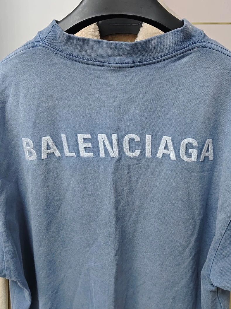 Balenciaga Balenciaga 23 FW haze blue gradient front and back logo emb Size US XS / EU 42 / 0 - 3 Thumbnail