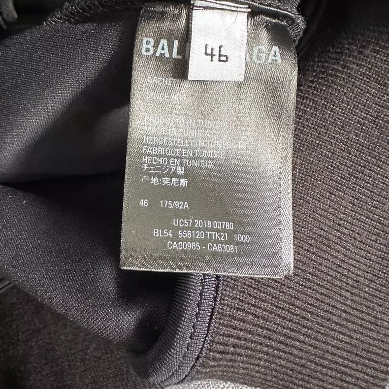 Balenciaga Balenciaga Small logo print cropped slim jacket 2502-Nextar Size US S / EU 44-46 / 1 - 5 Thumbnail