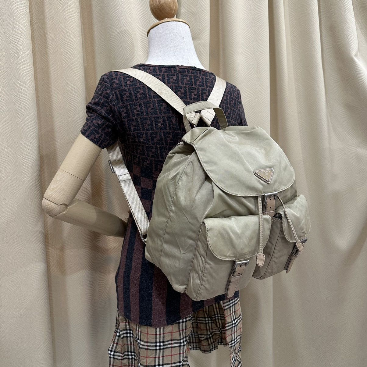 Prada ‼️LASTDROP‼️ AUTHENTIC PRADA NYOON BEIGE BACKPACK Size ONE SIZE - 17 Thumbnail