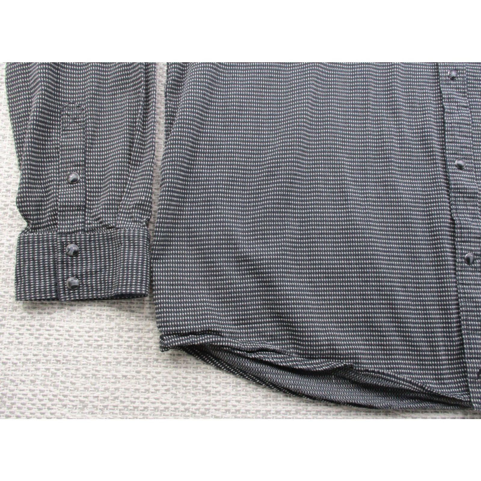 Vintage Moon Shine Spirit Shirt Mens 2XL Western Pearl Snap Long Sleeve Black Geometric Pattern Casual Workwear Shirt Mens 2XL Moon Shine Spirit Womens? Size US XXL / EU 58 / 5 - 4 Thumbnail