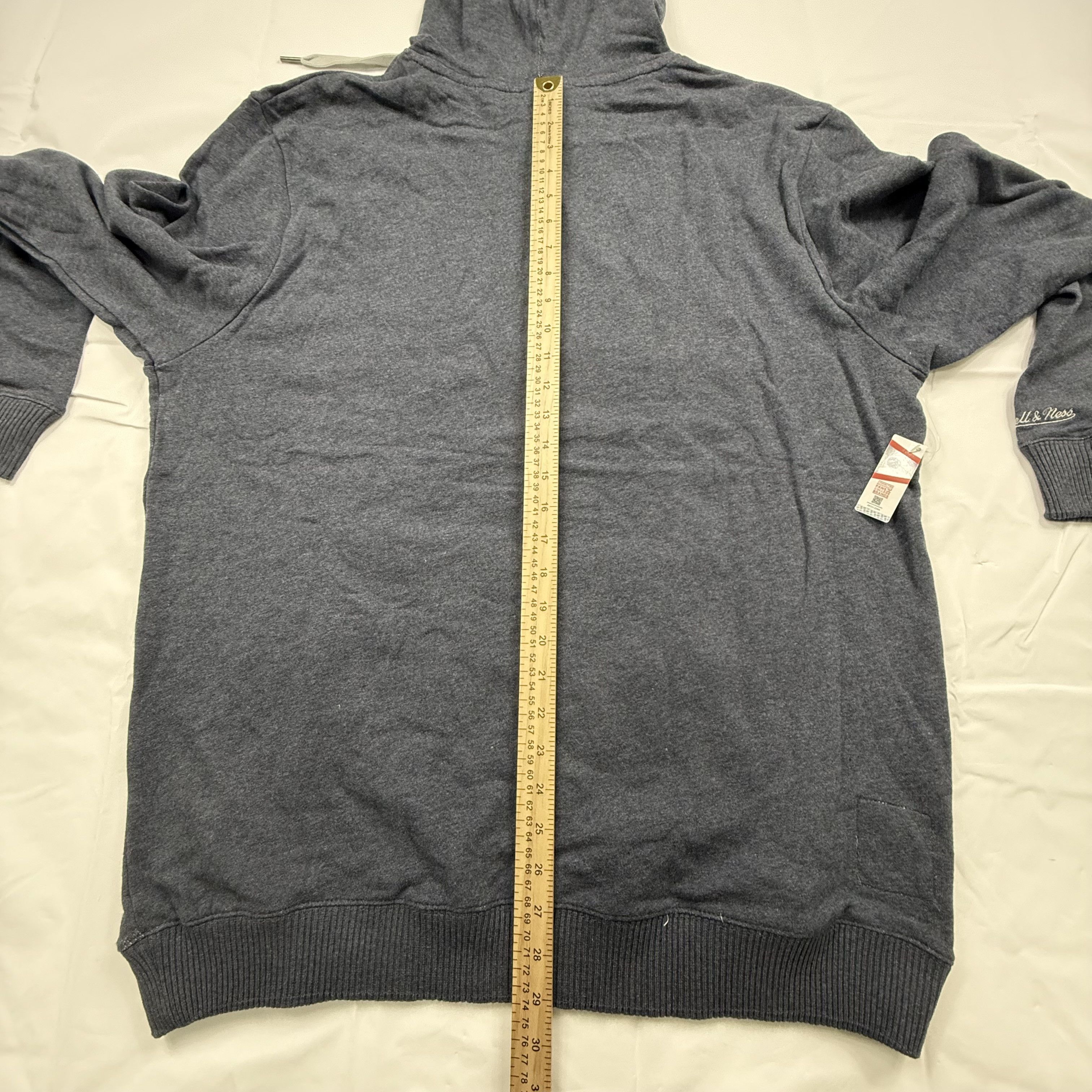 Mitchell & Ness Mitchell & Ness Georgetown Hoyas College Vault Hoodie Size US XXL / EU 58 / 5 - 10 Thumbnail
