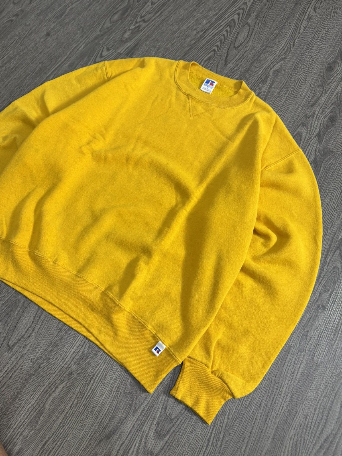 20471120 💥LASTTTT SALE💥Russel Athletic Vintage USA 90’s Size US XL / EU 56 / 4 - 5 Thumbnail