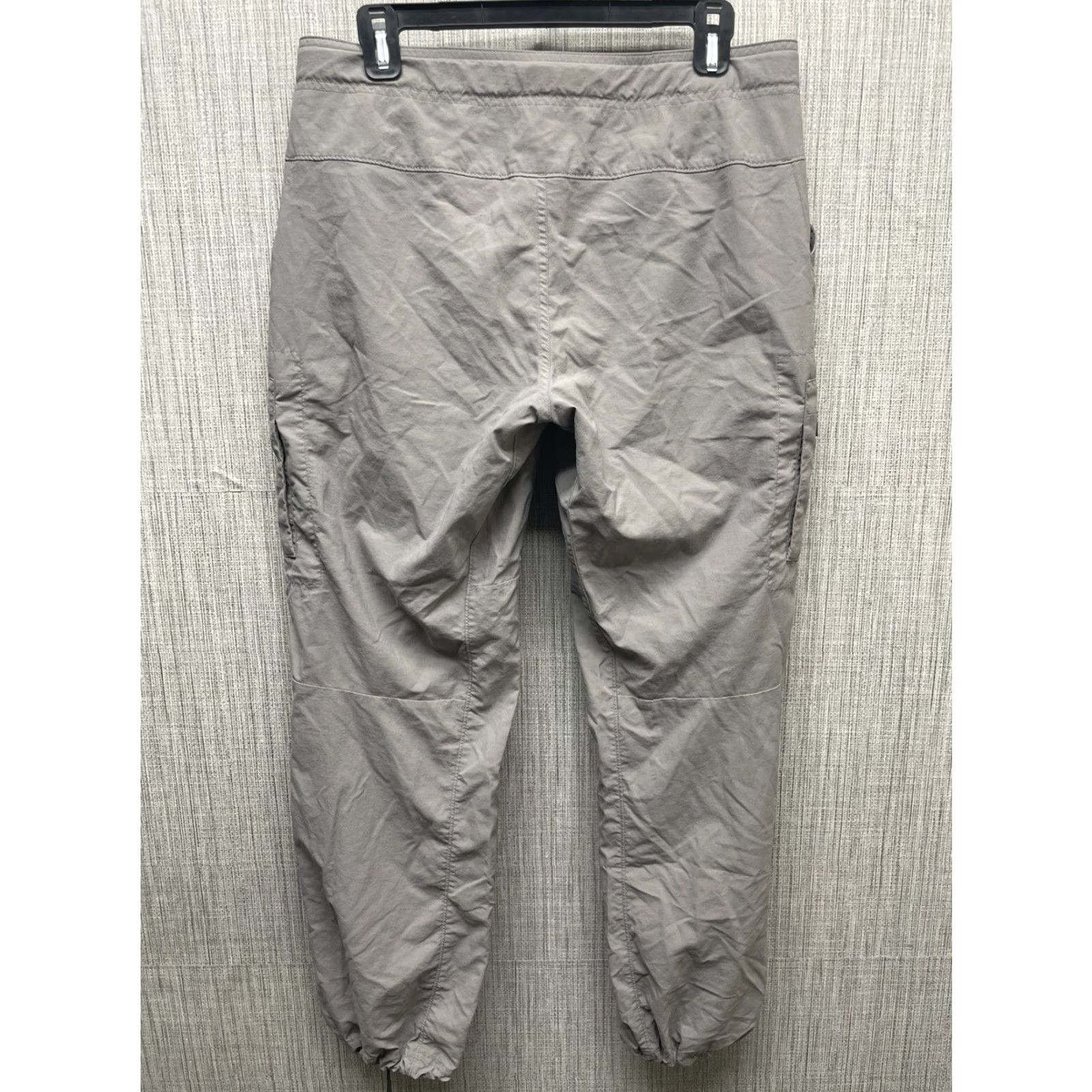 Mountain Hardwear VINTAGE Mountain Hardwear Hiking Pants Womens Size 10 Regular Gray Outdoor Activewear Size 32" / US 10 / IT 46 - 5 Thumbnail