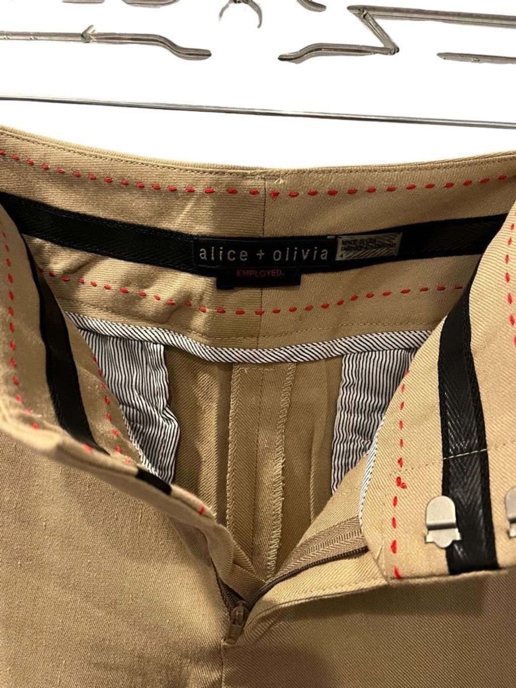 Alice + Olivia Alice + Olivia NWT Linen Sz 4 Low Rise Wide Flare Tan Pants Size 27" / US 4 / IT 40 - 6 Thumbnail