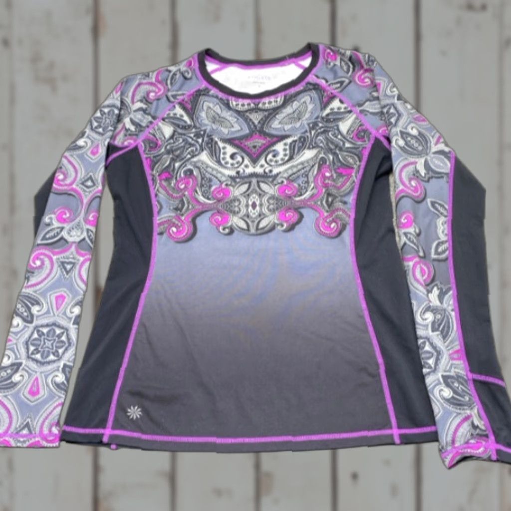 Athleta ATHLETA Runaway Wicking Run Performance #919126 Purple Paisley Thumbholes Small Size ONE SIZE - 1 Thumbnail