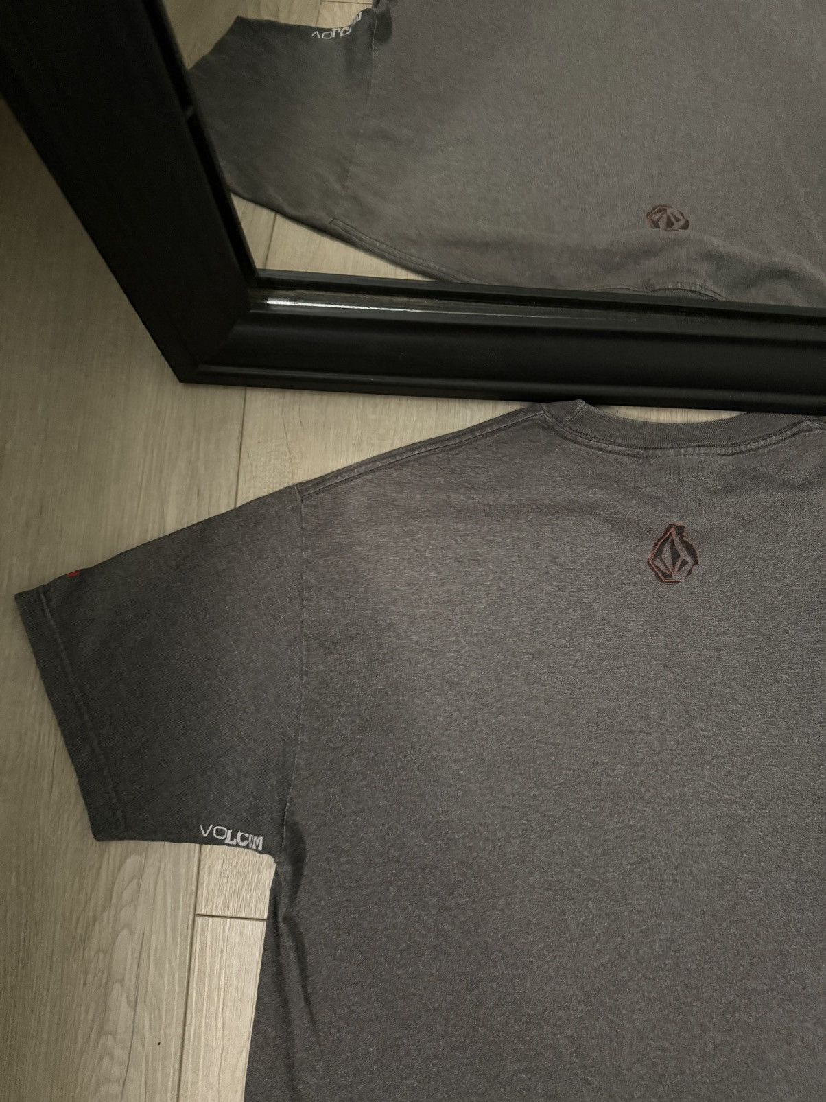 Vintage × Volcom Vintage / Y2K Volcom Logo Shirt Size US XL / EU 56 / 4 - 5 Thumbnail