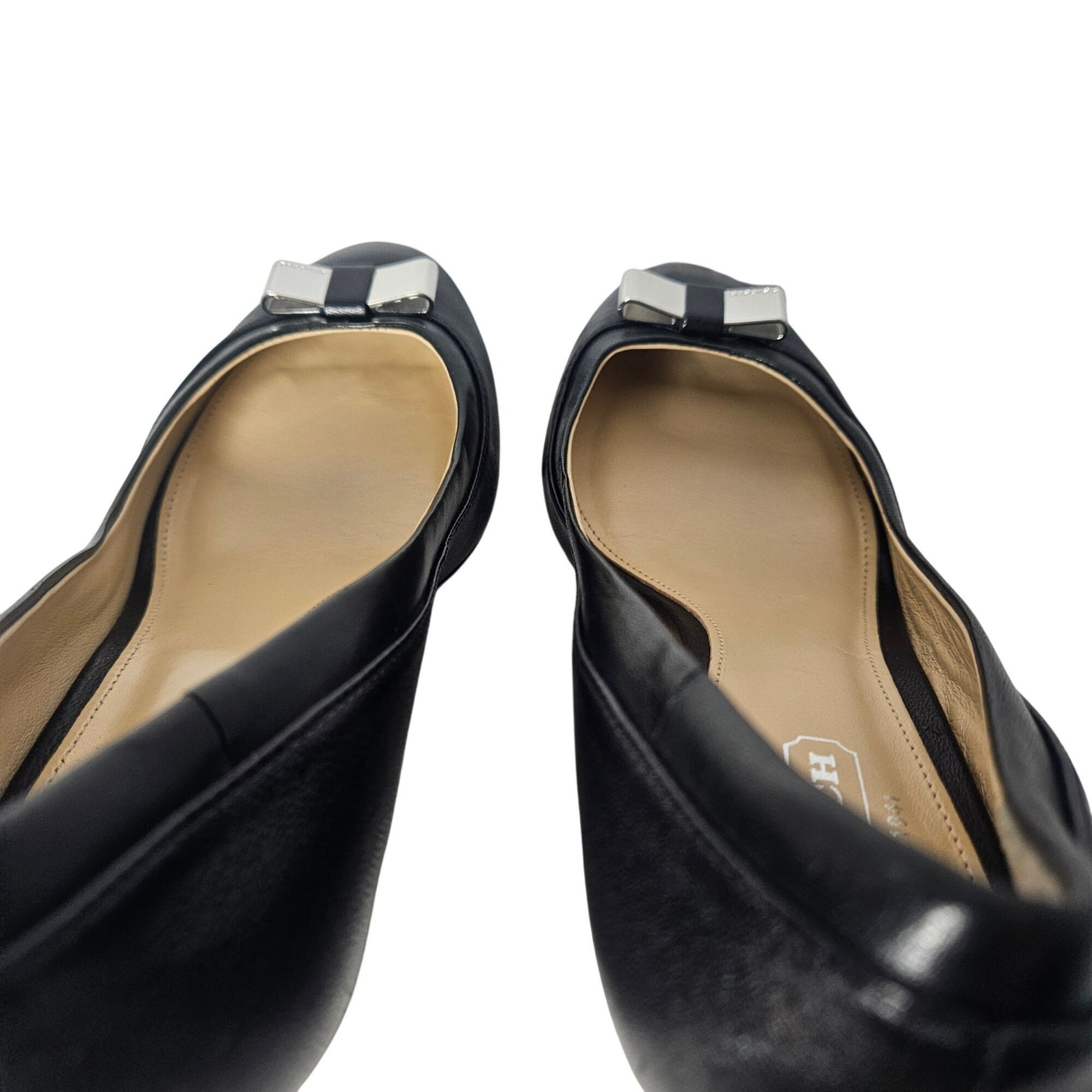 Coach Women’s Black Leather Wedge Heels 6.5B Quiet Luxury, O