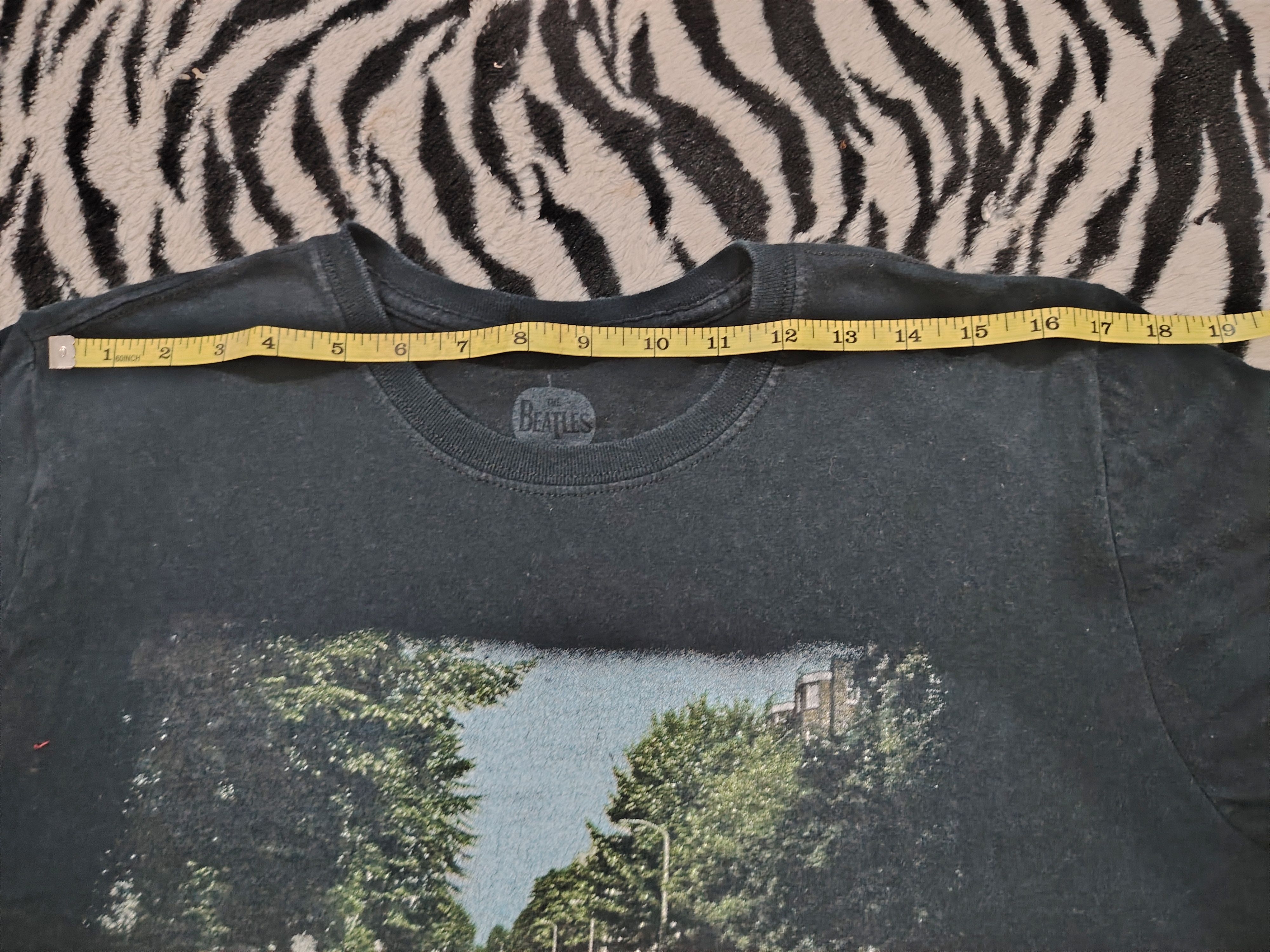 Band Tees The Beatles Abbey Road band tee Size US M / EU 48-50 / 2 - 6 Thumbnail