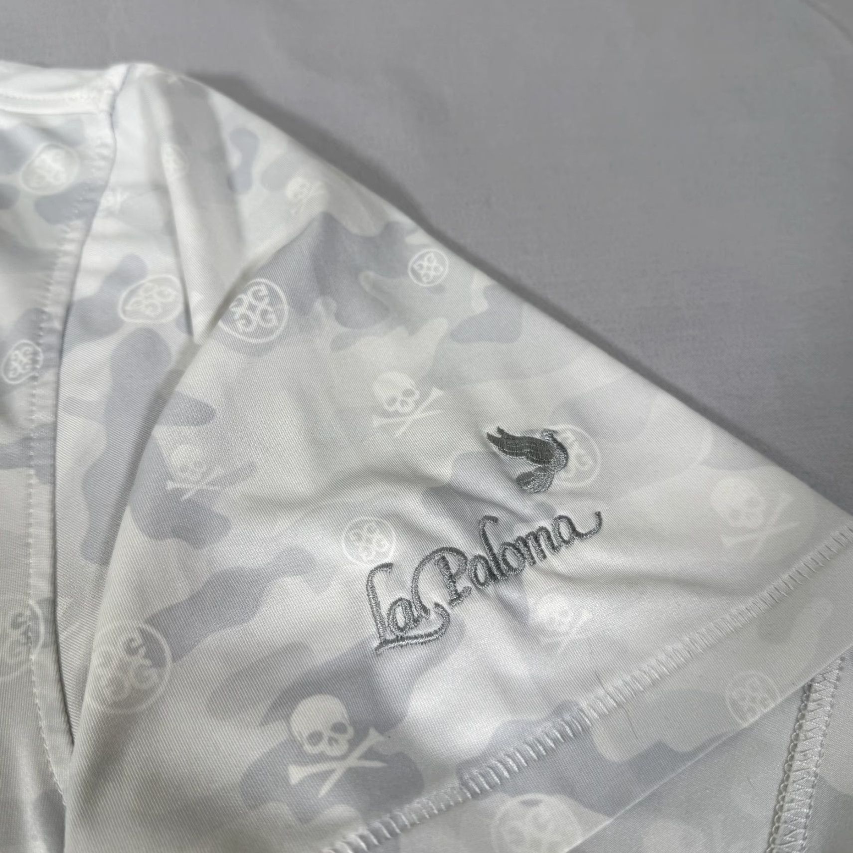 G/FORE G/FORE Polo Shirt Mens XL White Camo Skull Golf Performance Stretch Short Sleeve Size US XL / EU 56 / 4 - 4 Thumbnail