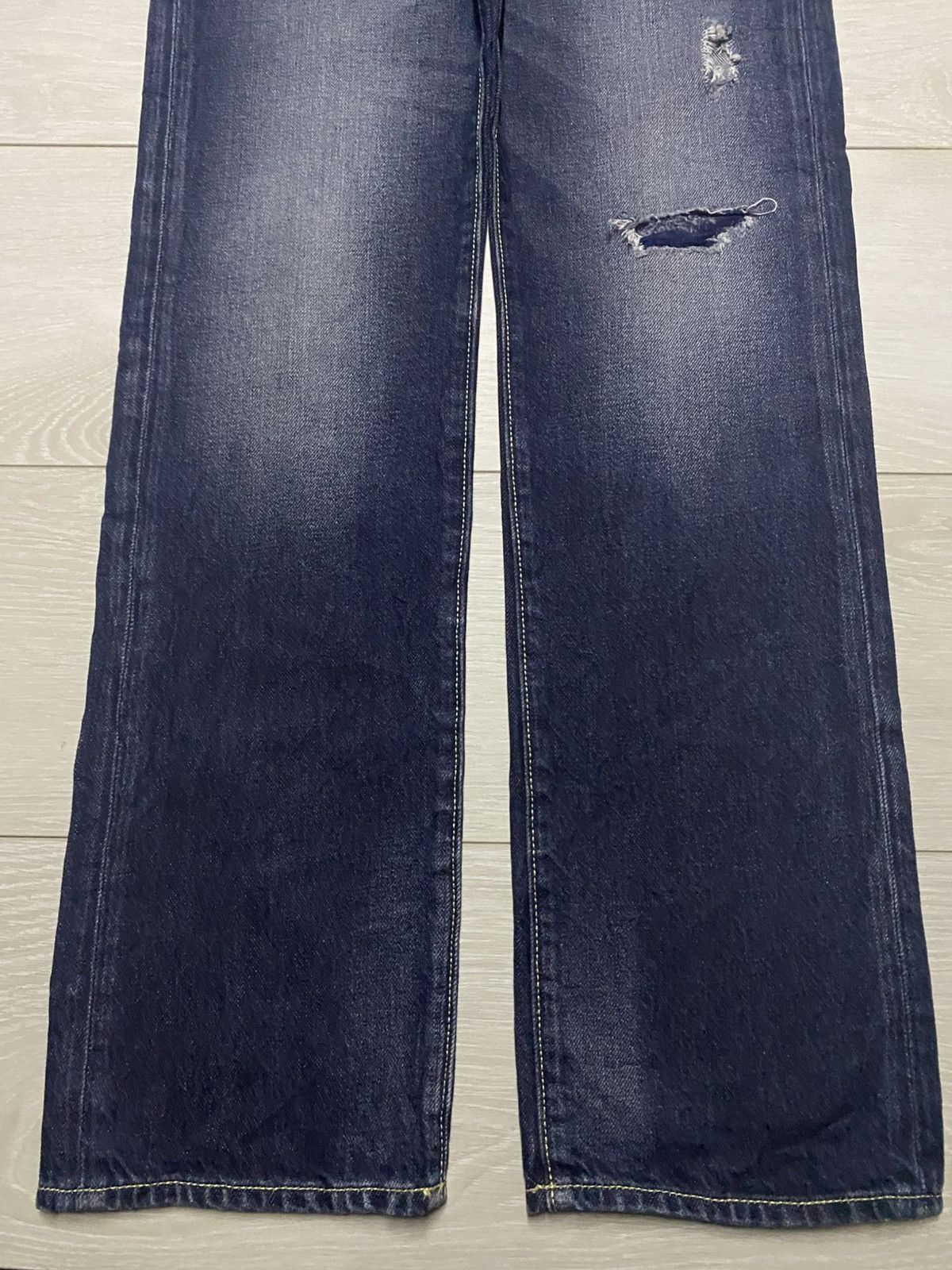 Japanese Brand Vintage Gu Denim Blue Wash Distressed Straight Fit Jeans Size US 29 - 5 Thumbnail