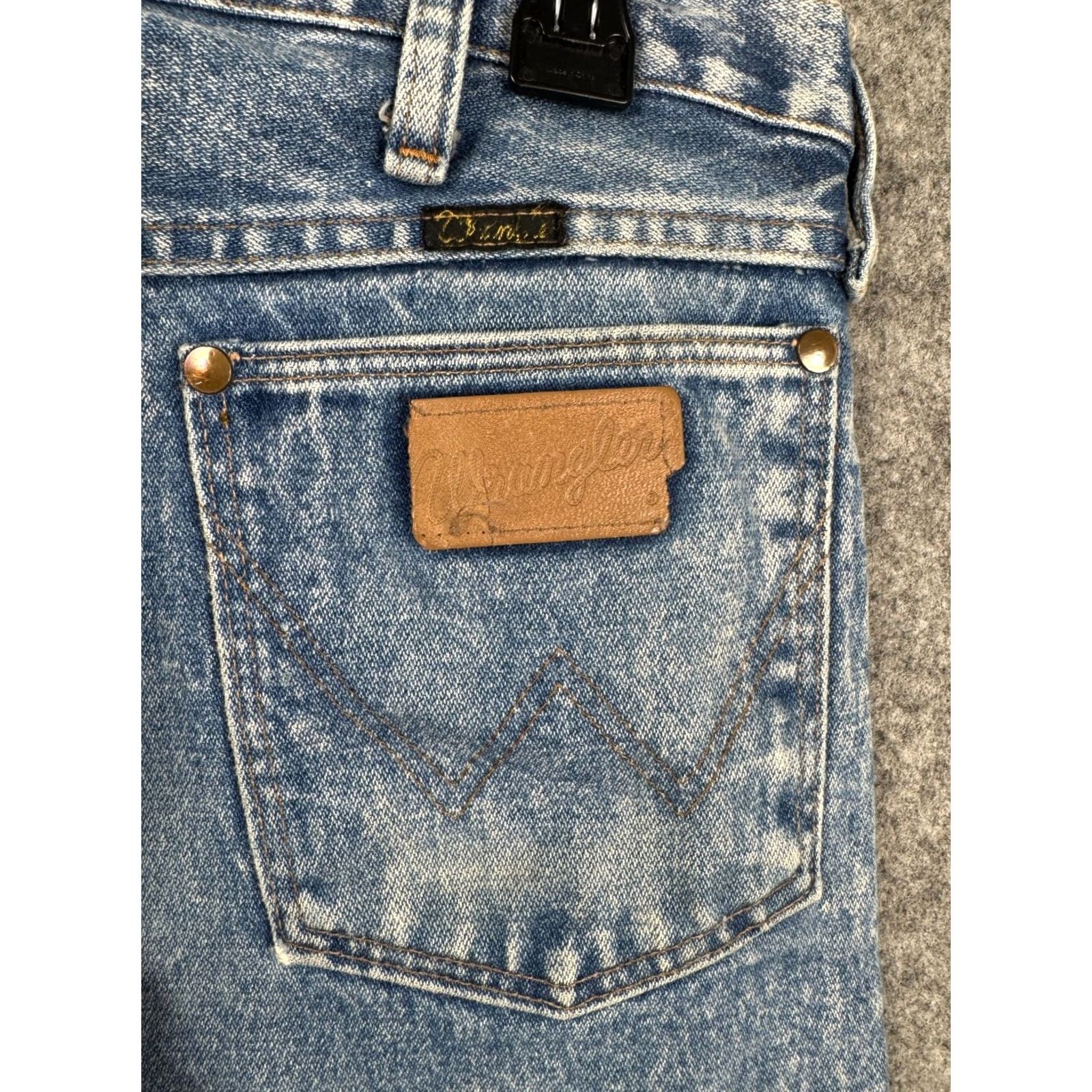Wrangler VINTAGE Wrangler Jeans Mens 34 x 34 Blue USA Cowboy Worn 13MWZHN 5-Pocket Straight Regular Inseam 34 Mens Size US 34 / EU 50 - 5 Thumbnail