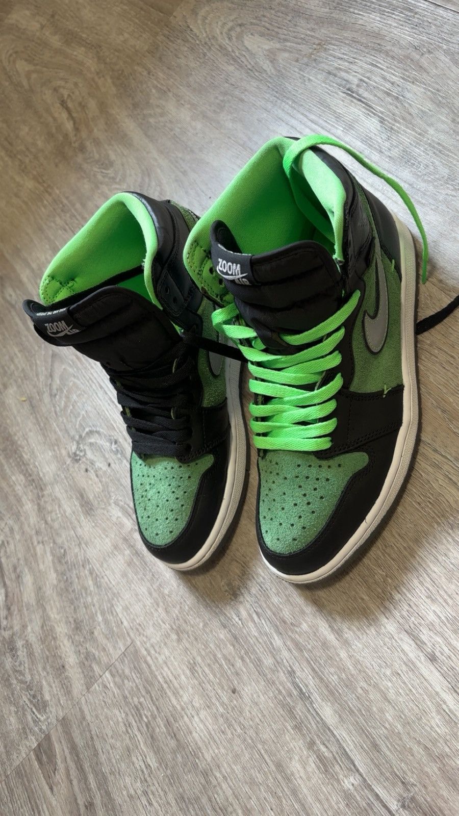 Jordan Brand Nike Air Jordan 1 Zoom Air CMFT “Stadium Green”–US8/UK7/EU41 Size US 8 / EU 41 - 5 Thumbnail