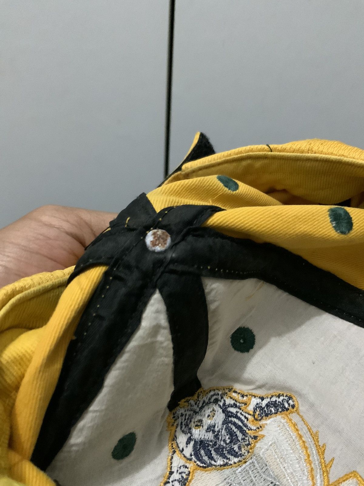 Hat Club The Brave Ones Lions Spellout Hat Size ONE SIZE - 12 Thumbnail