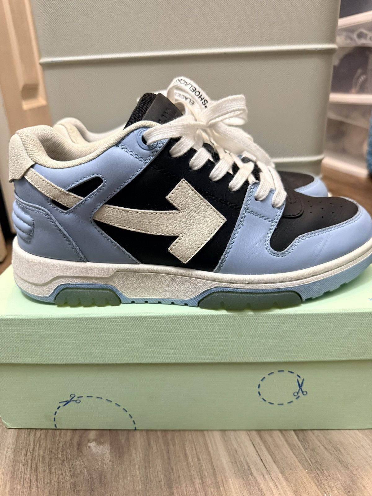 Off-White Out of office Low-top Size US 8 / EU 41 - 3 Thumbnail