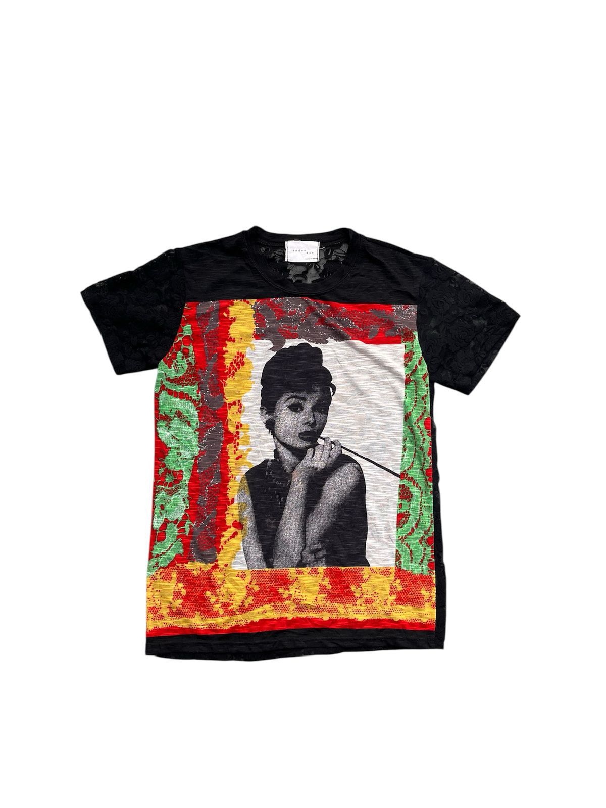 Japanese Brand London Eye Audrey Hepburn Art Tee Size US S / EU 44-46 / 1 - 1 Thumbnail