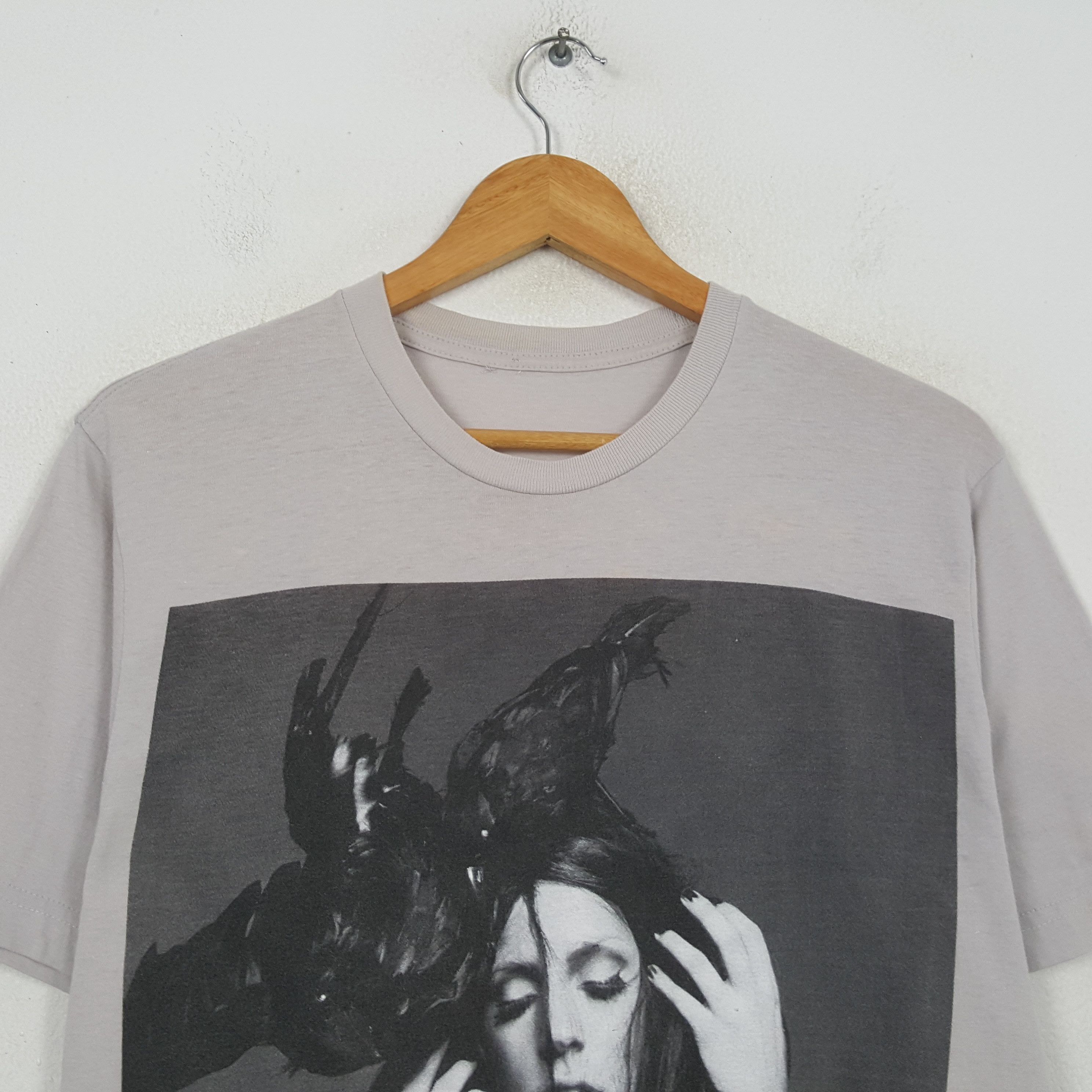 Band Tees Vintage Lady Gaga Alejandro Album Tour T-shirt RR28 Size US M / EU 48-50 / 2 - 2 Thumbnail