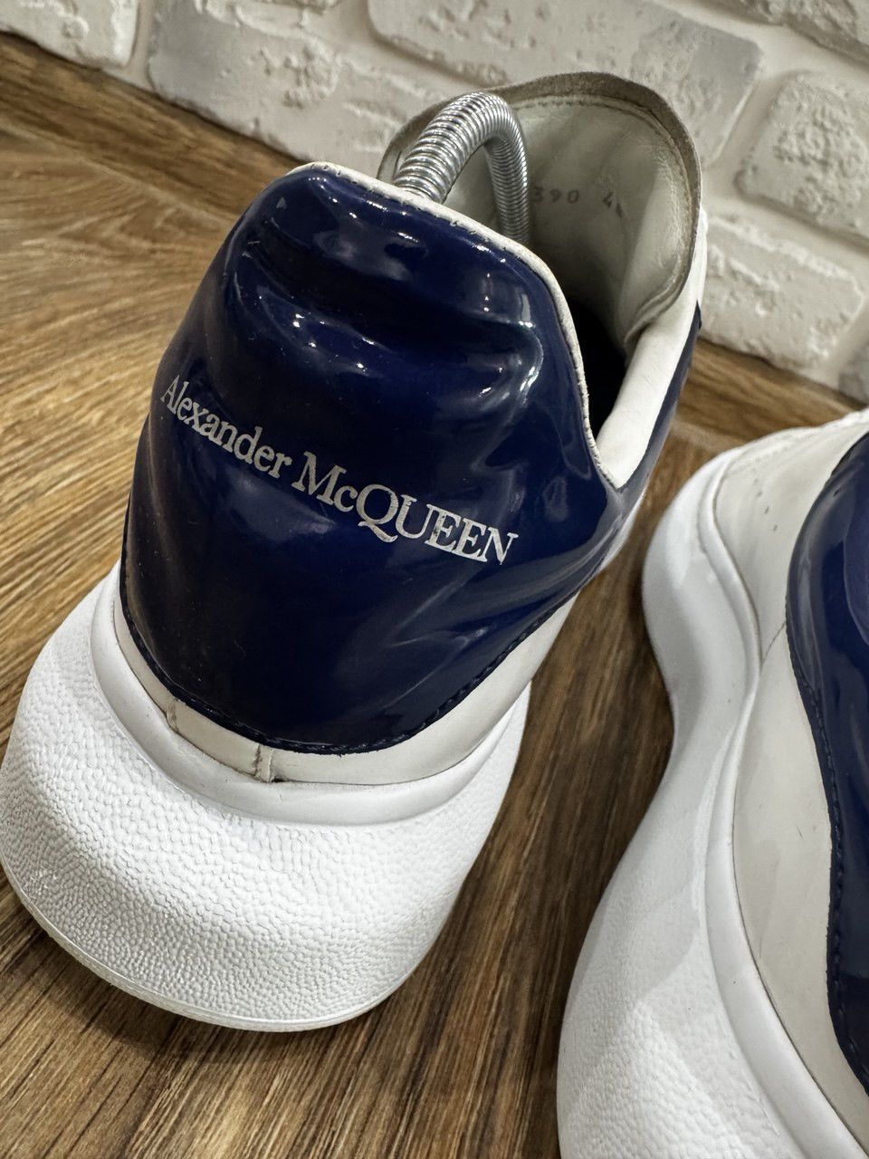 Alexander McQueen Alexander McQueen Oversized Sneakers Size 40 Size US 9 / IT 39 - 5 Thumbnail