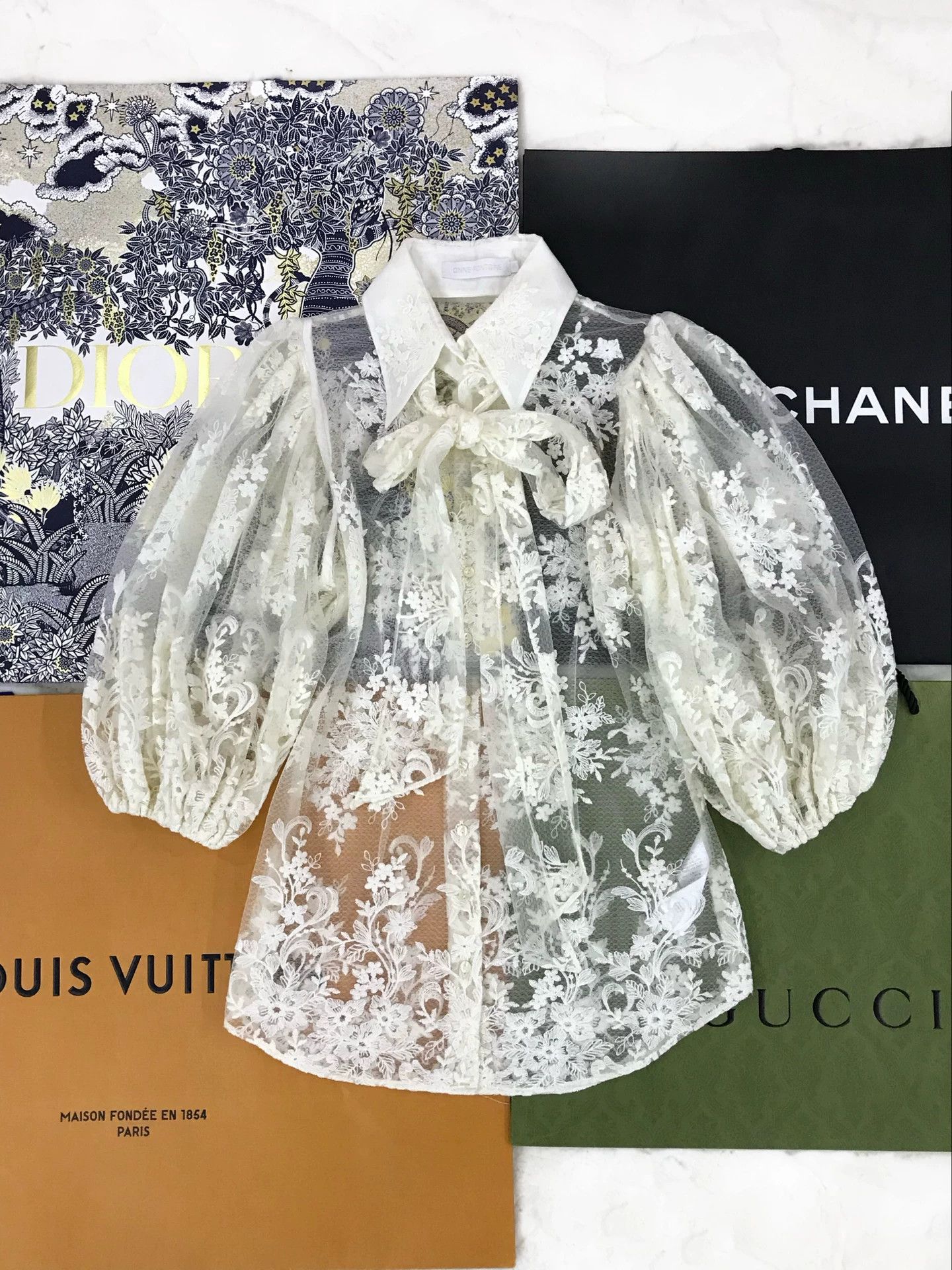 ANNE FONTAINE Anne Fontaine White Lace Shirt Size XS / US 0-2 / IT 36-38 - 1 Thumbnail