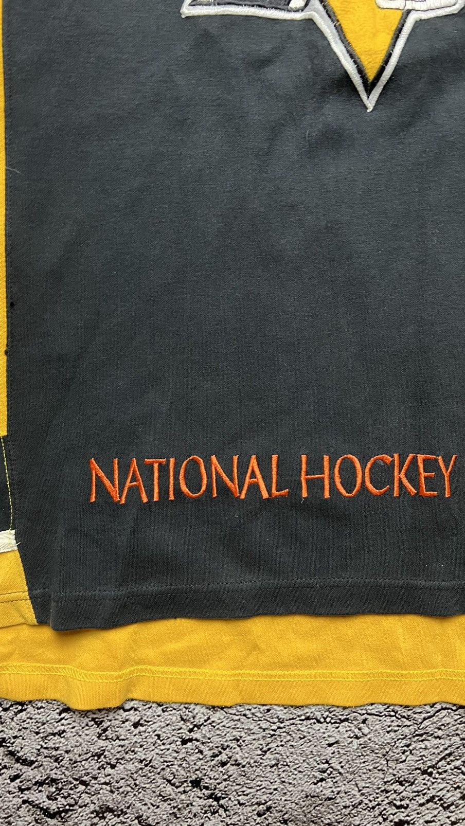 Other VTG 90’s Pittsburgh Penguins NHL campri sweatshirt rare Size US L / EU 52-54 / 3 - 4 Thumbnail